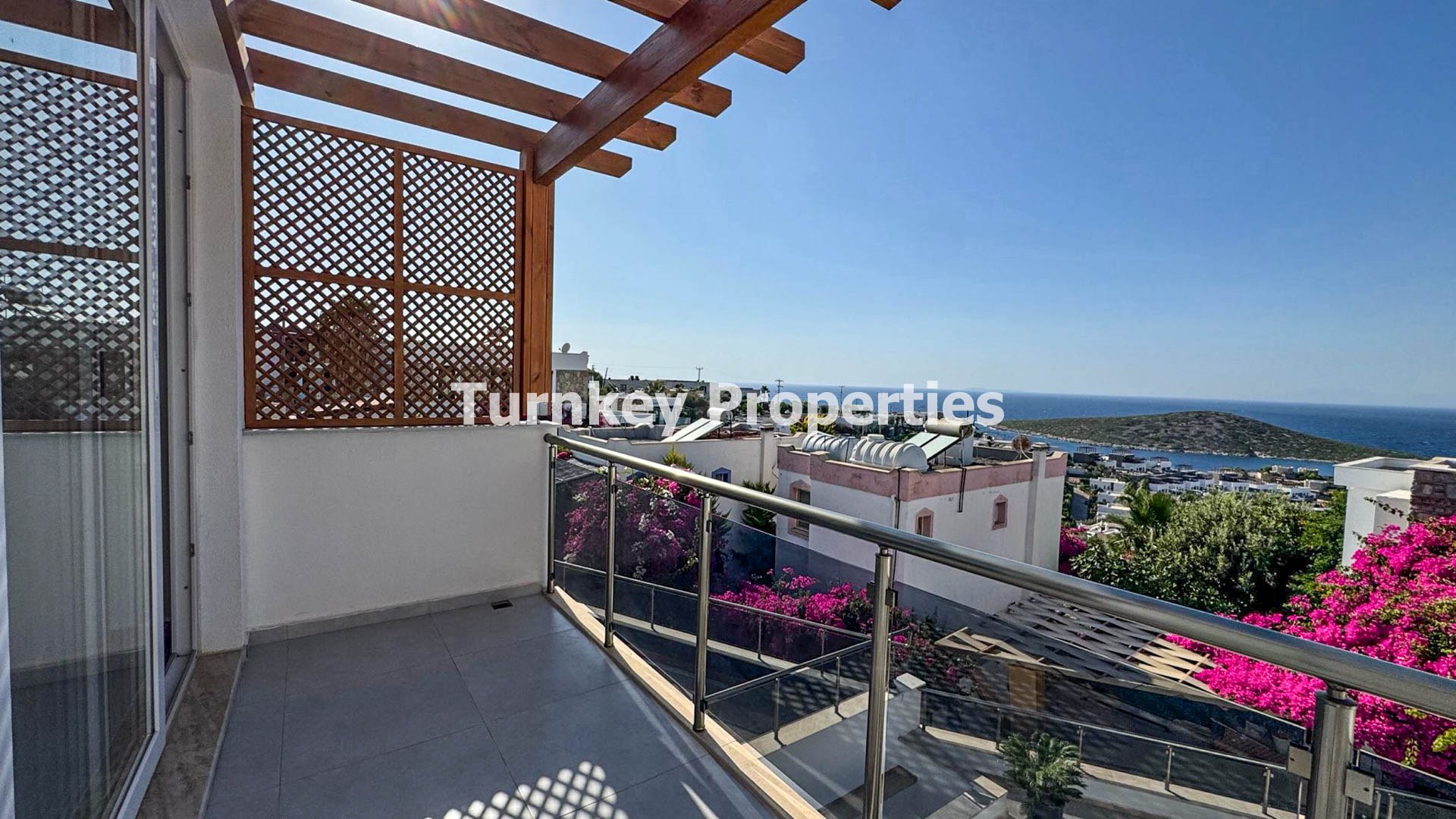Koyunbaba Kiralık Villa Özel Havuzlu ve Deniz Manzaralı Müstakil