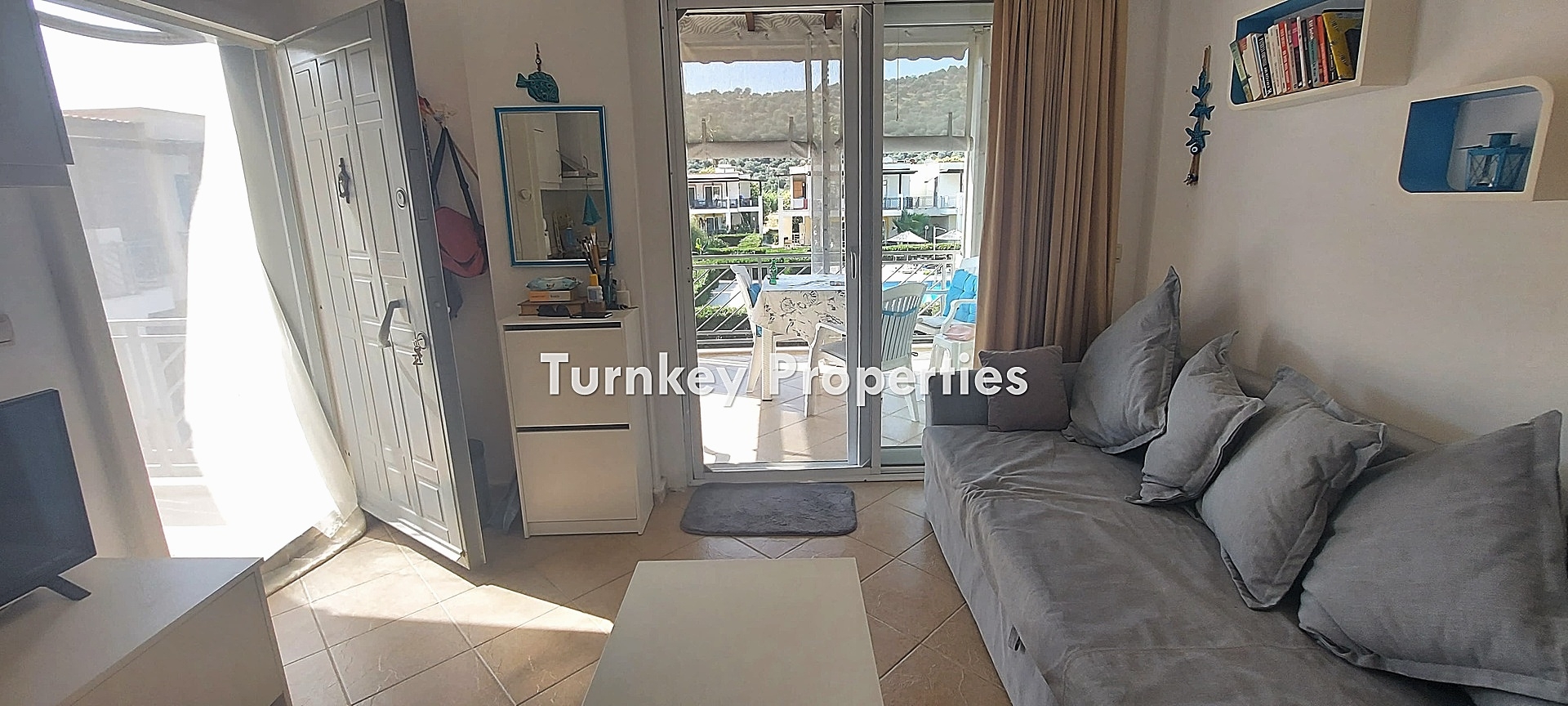 Dörttepe Satılık Daire Site İçinde Eşyalı Havuzlu Konforlu