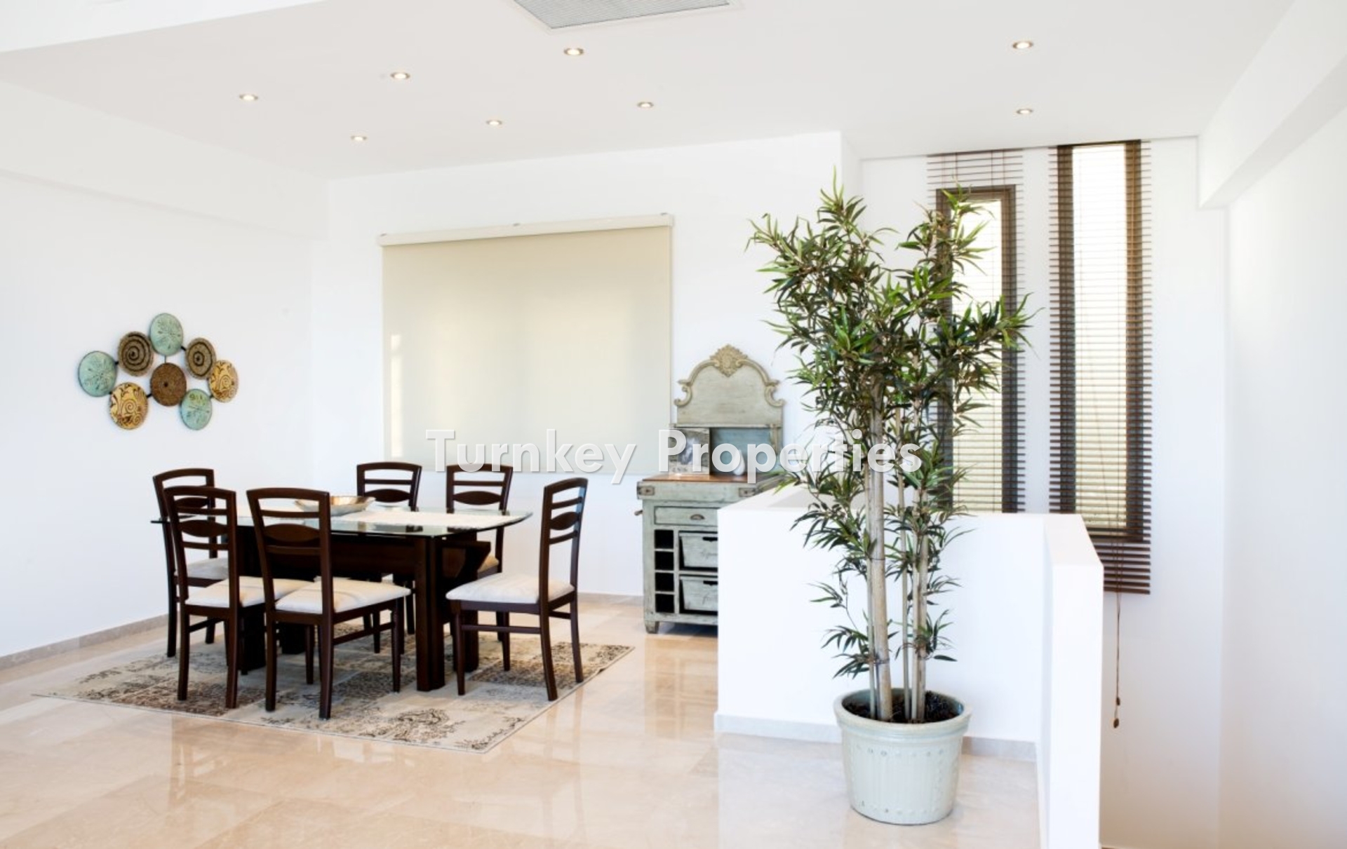 Yalıkavak Merkez Satılık Villa Deniz Manzaralı Özel Havuzlu Bahçe