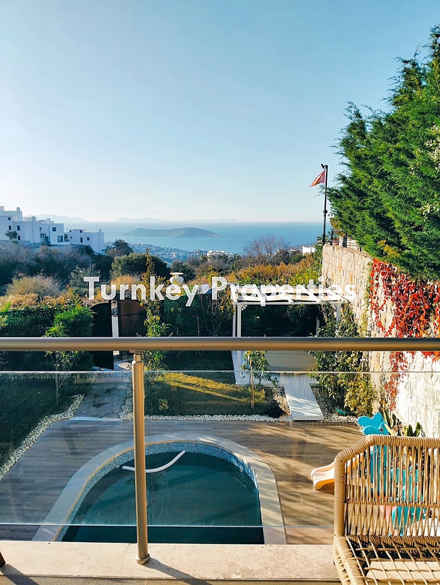 Yalıkavak Satılık Villa Deniz Manzaralı Özel Havuzlu Bahçeli
