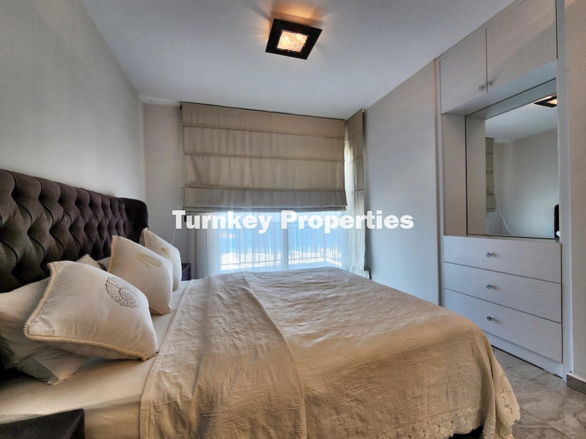 Adabükü Satılık Konut Doğa İçinde Geniş Sosyal Alanlı Proje Yaşam