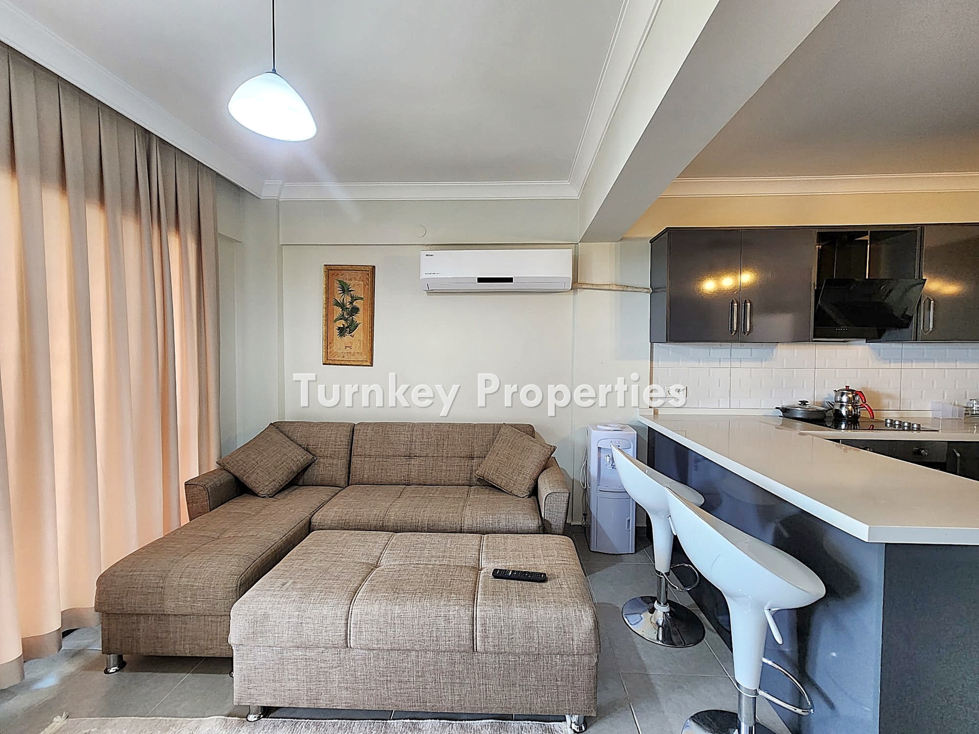 Dörttepe Satılık Daire Göl Manzaralı Bahçe Katı Site İçinde