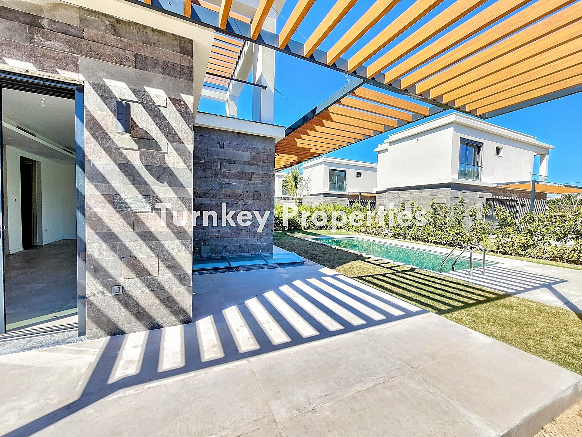 Gölköy, Bodrum’da Denize 250 Metre Mesafede Özel Havuzlu Satılık Villa