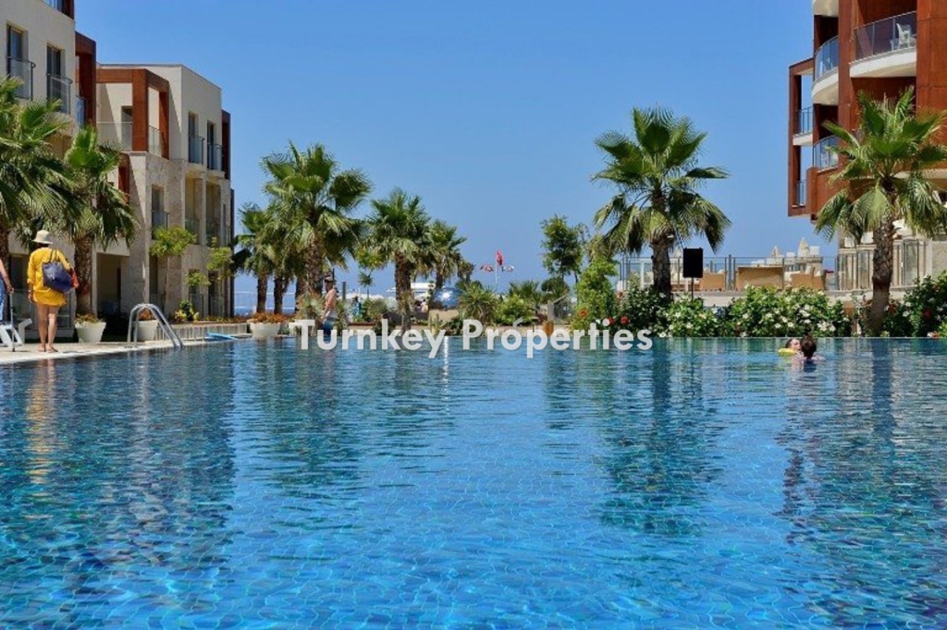 Kadıkalesi Satılık Denize Sıfır Daire ve Villalar Sahil Erişimli