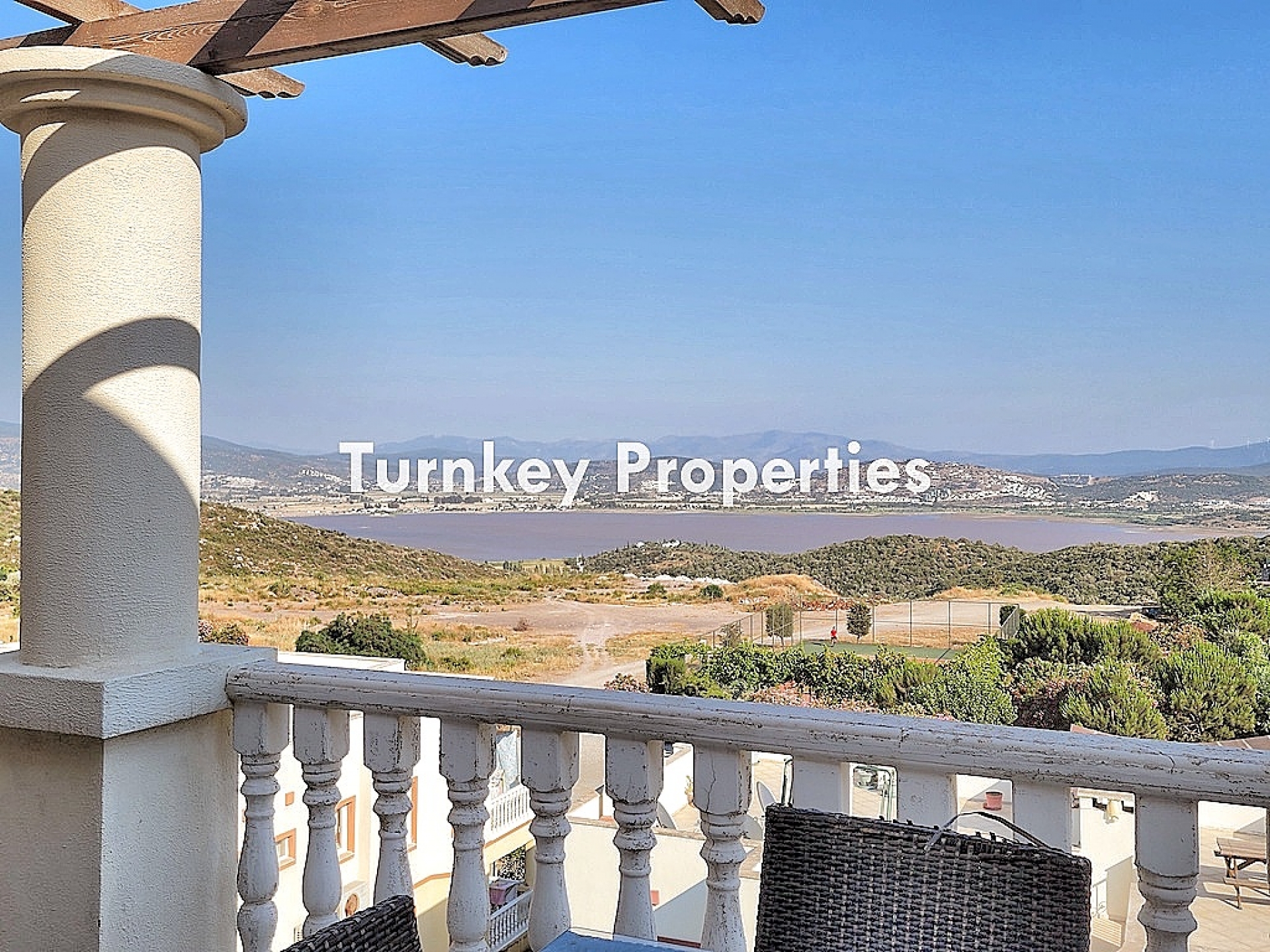 Adabükü Lakeside Garden Satılık Daire Flamingo Gölü Manzaralı İçi