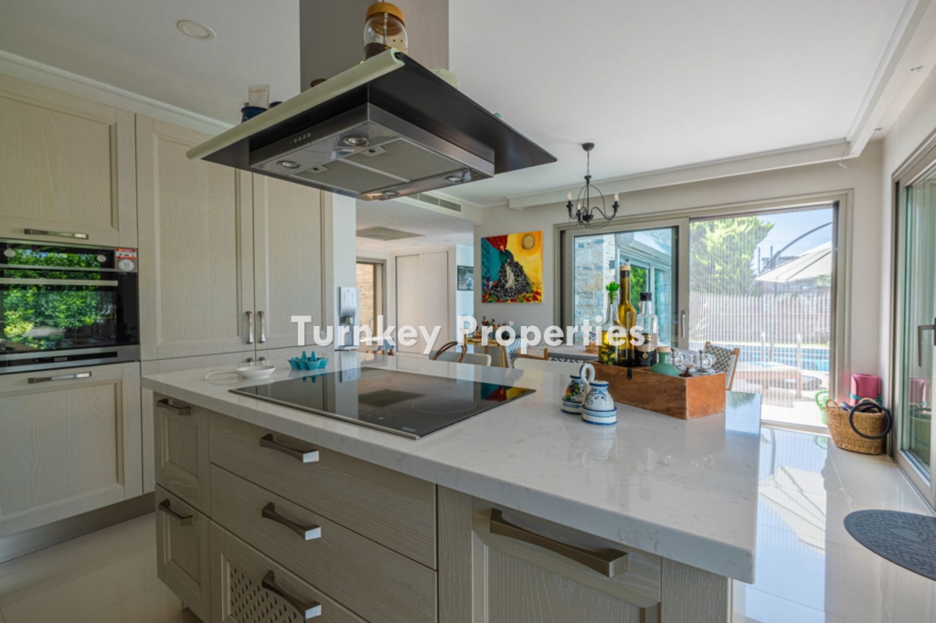 Bodrum Konacık'ta Satılık Lüks Villa, 4+1 Özel Havuzlu, Bahçeli