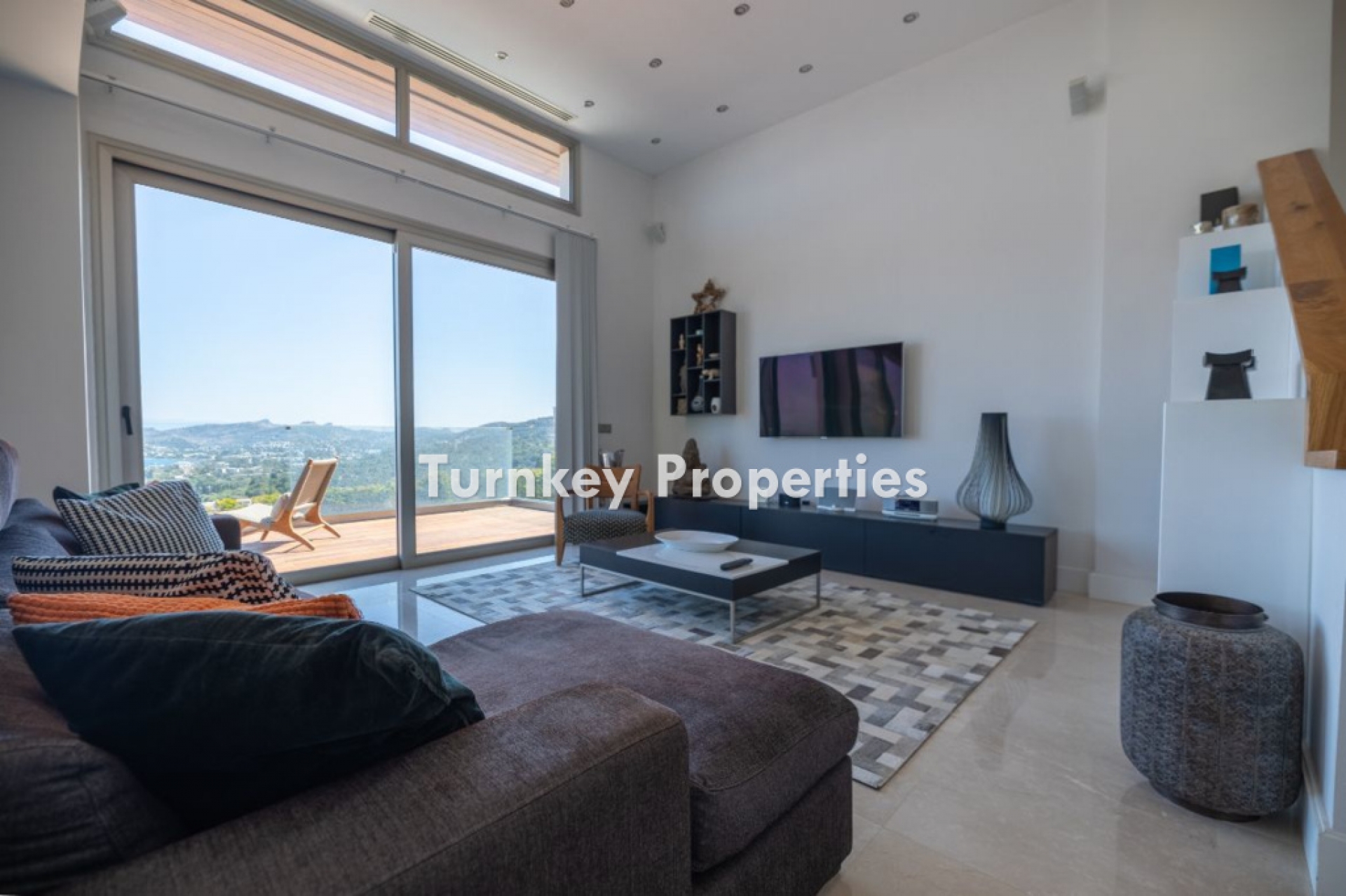 Yalıkavak Satılık Villa Marina Manzaralı Çift Girişli Modern Stil