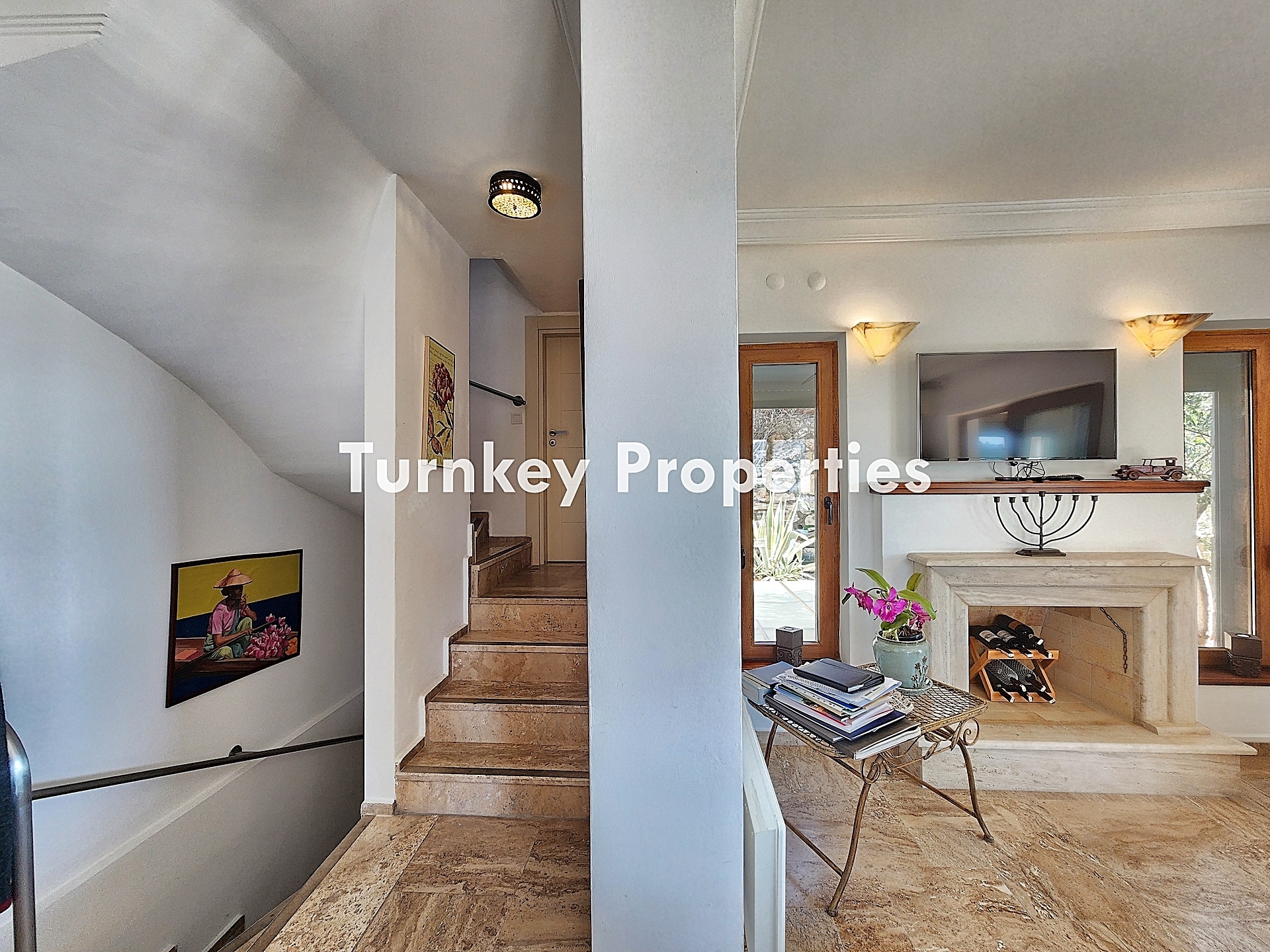 Bodrum Merkez Satılık Ev Deniz Manzaralı Bahçeli Özel Konumda Ev