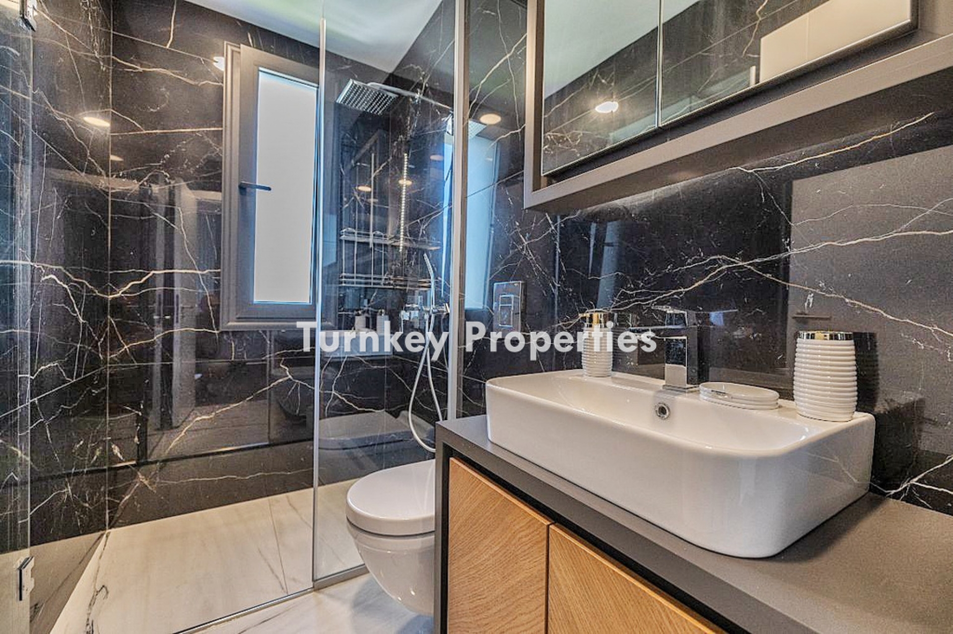 Yalıkavak Satılık Villa Geniş Yaşam Alanlı Marina Manzaralı