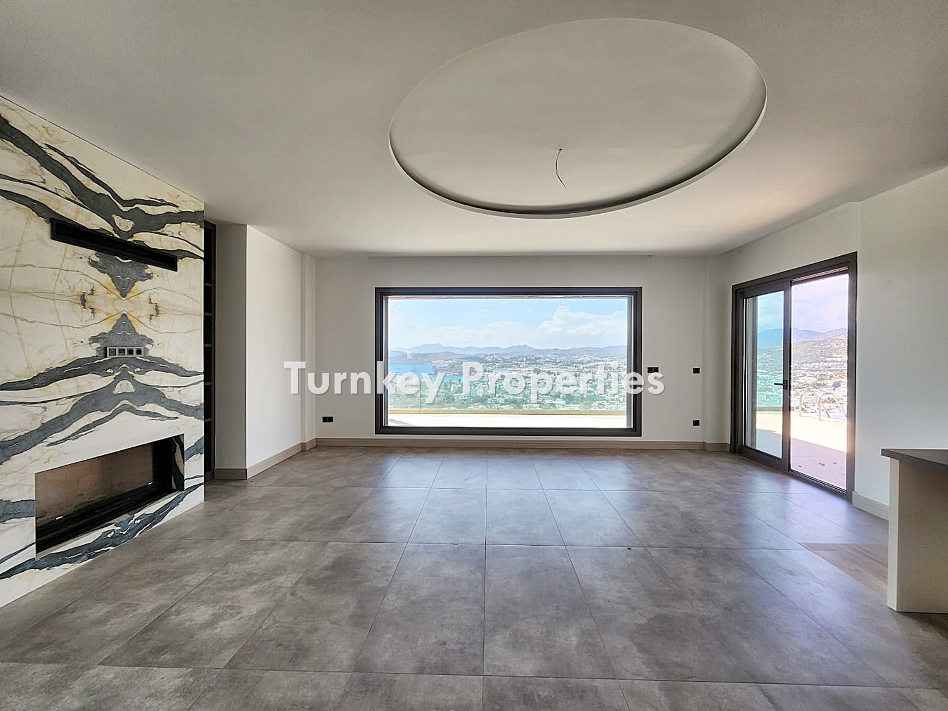 Bodrum Merkez'de Satılık 6+2 Malikane, Deniz ve Kale Manzaralı