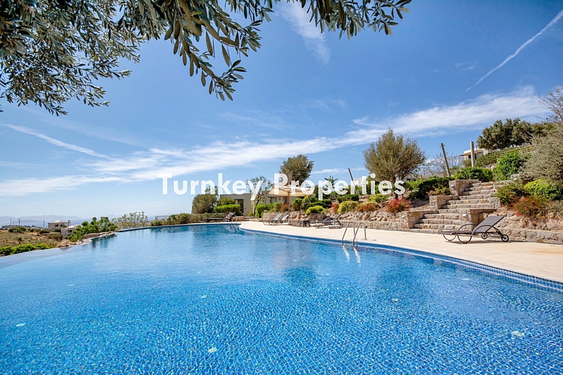 Yalıkavak'ta Satılık 3+1 Villa,  Özel Havuzlu, Bahçeli ve Deniz Manzaralı