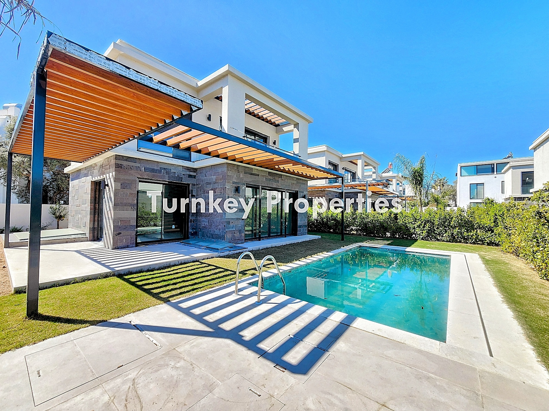 Gölköy, Bodrum’da Denize 250 Metre Mesafede Özel Havuzlu Satılık Villa