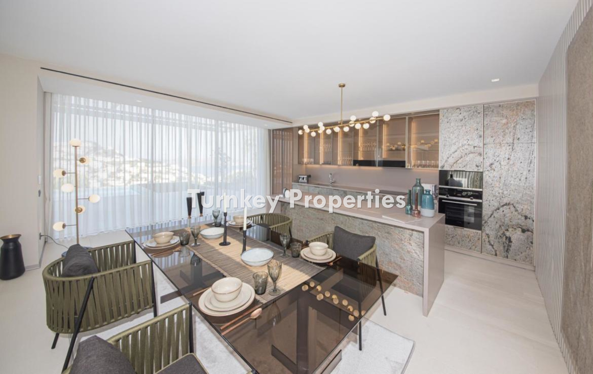 Yalıkavak'ta Deniz Manzaralı Lüks Villalar - Özel Havuz ve Modern