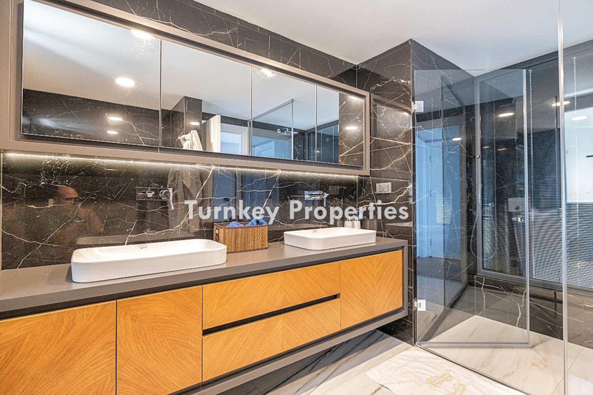 Yalıkavak Satılık Villa Geniş Yaşam Alanlı Marina Manzaralı