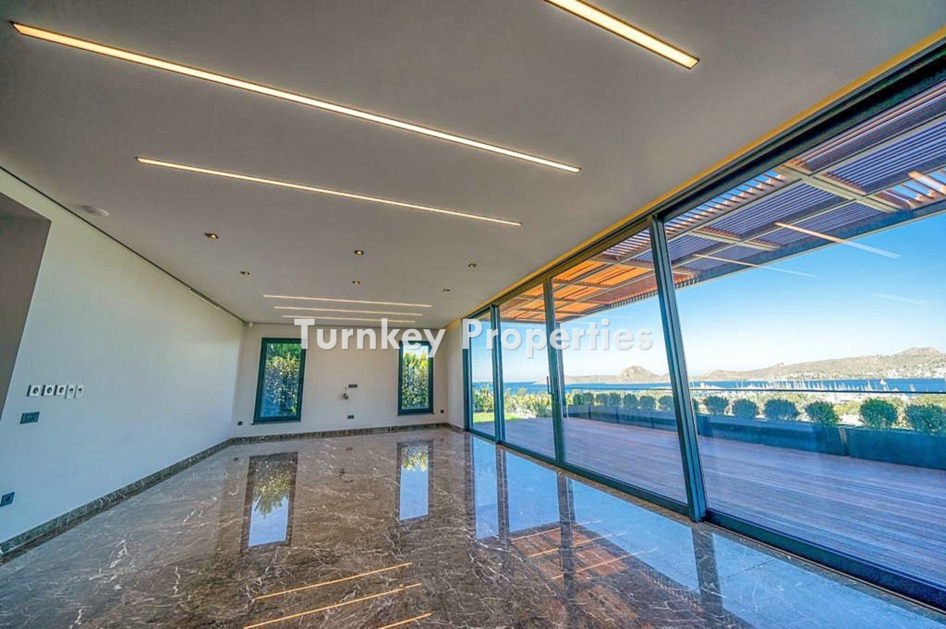 Bodrum Yalıkavak'ta Marina Manzaralı Satılık Müstakil Villa | Özel Havuz, Kapalı Otopark, SPA, Müştemilat, Yerden Isıtma ve VRF Klima Sistemiyle Yalıkavak Marina’ya Komşu