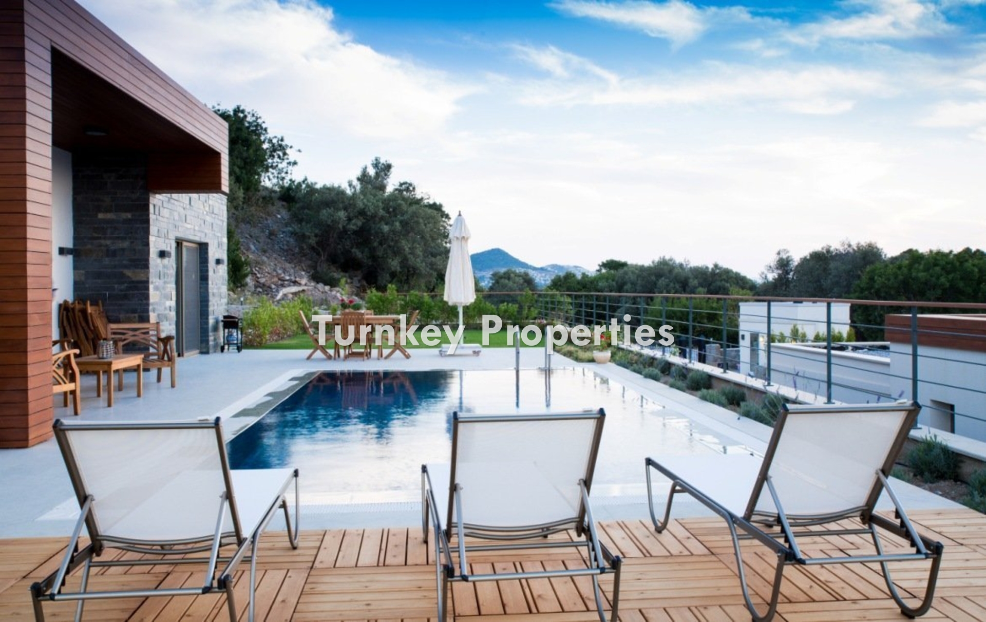 Yalıkavak Merkez Satılık Villa Deniz Manzaralı Özel Havuzlu Bahçe