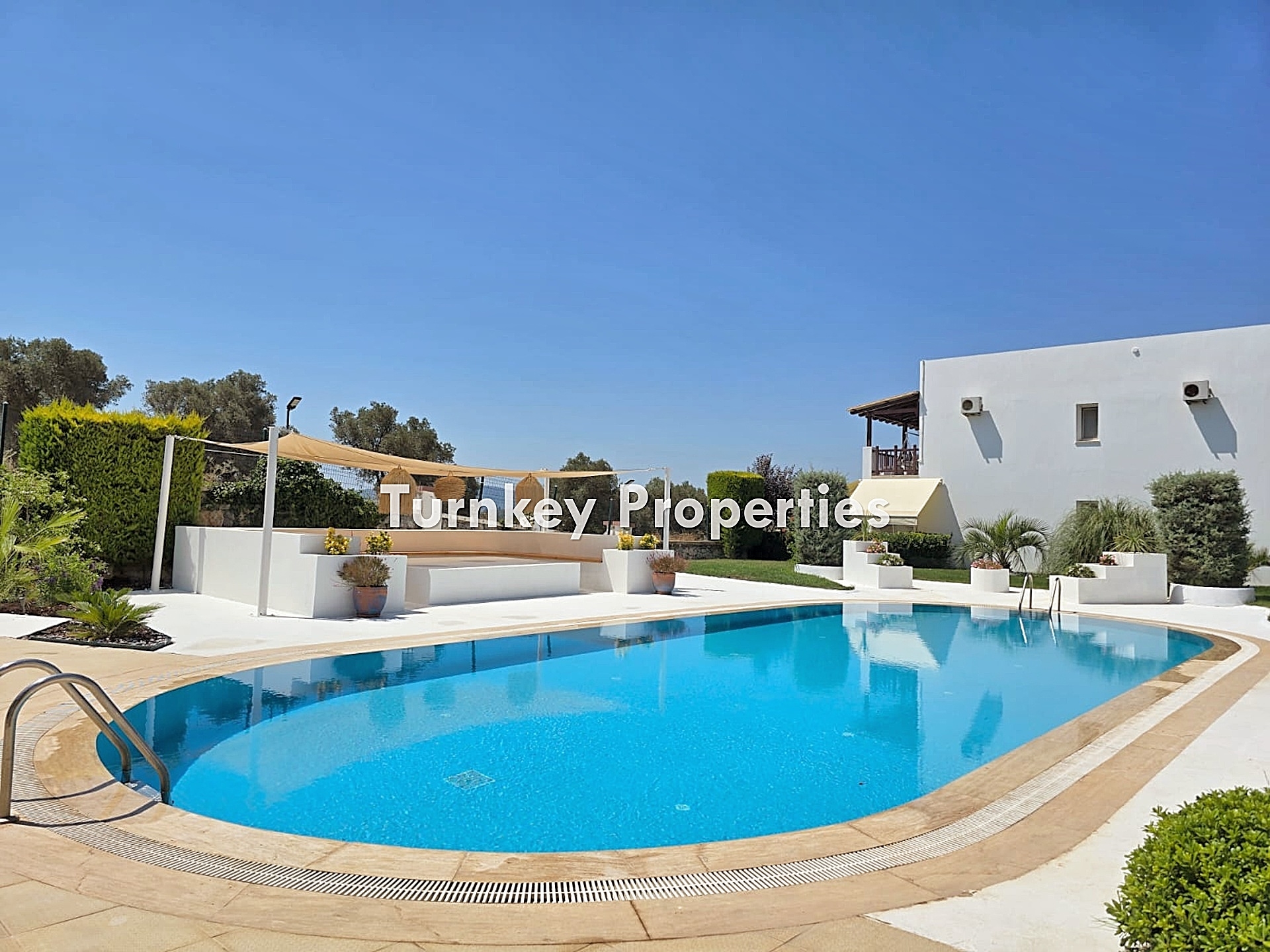 Milas Boğaziçi Golf Life Satılık Bahçe Katı Daire Göl ve Doğa Manzaralı