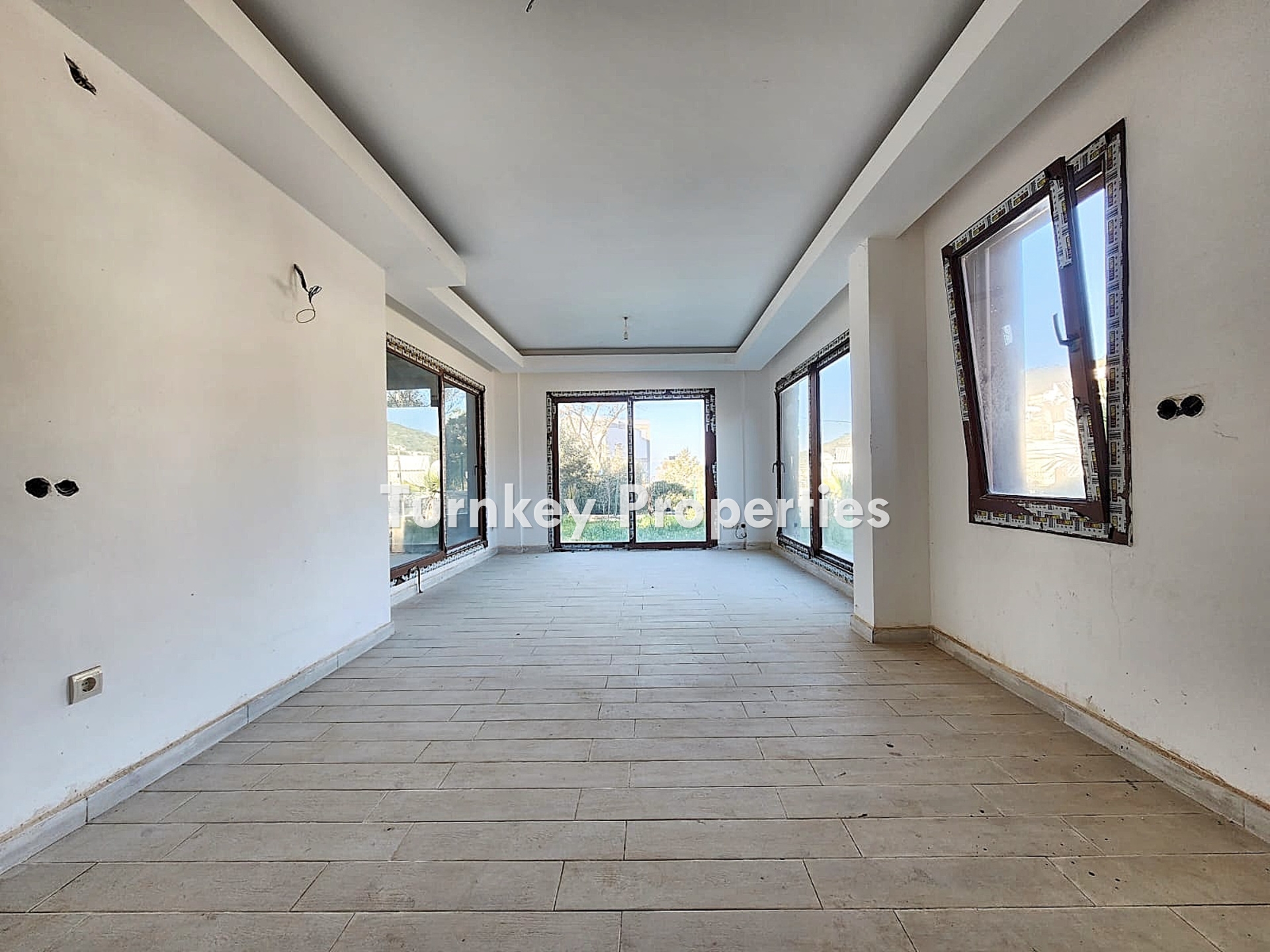 Torba Satılık Müstakil Villa Doğa İçinde Geniş Bahçeli Yaşam Alan