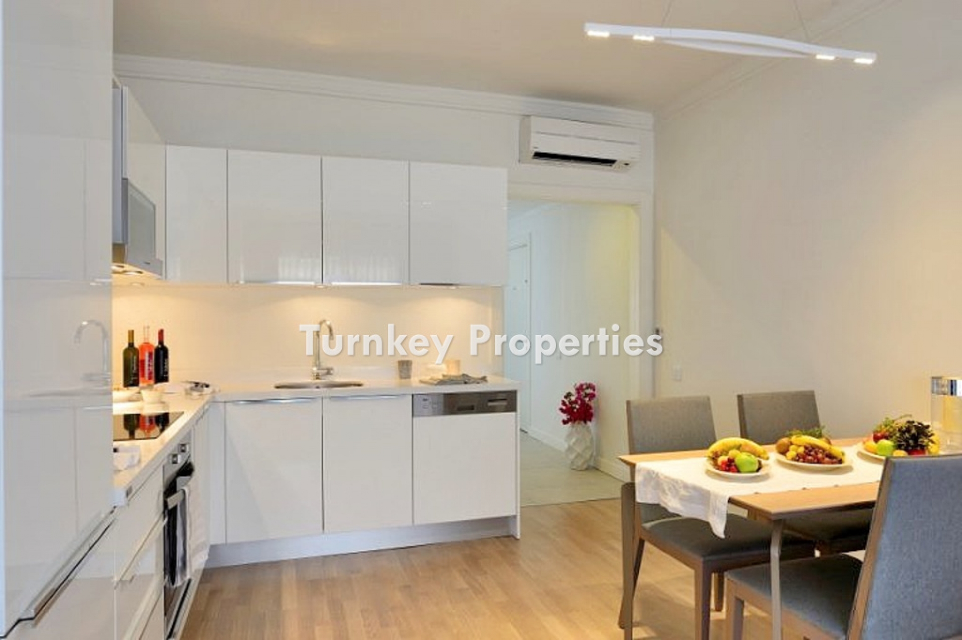 Kadıkalesi Satılık Denize Sıfır Daire ve Villalar Sahil Erişimli