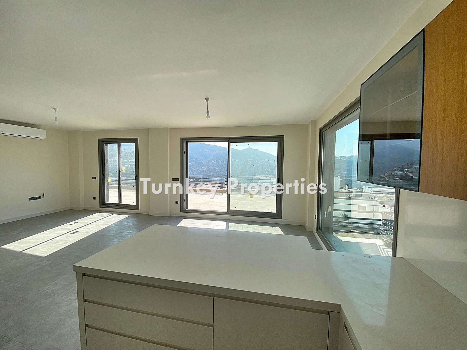 Yalıkavak Satılık Villa Özel Havuzlu Bahçeli Site İçinde Konum