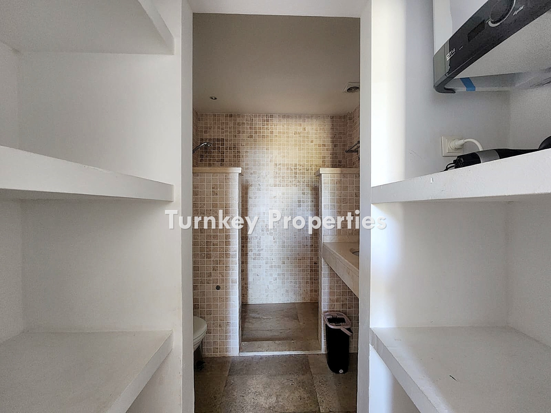 Yalıkavak'ta Satılık 3+1 Villa,  Özel Havuzlu, Bahçeli ve Deniz Manzaralı