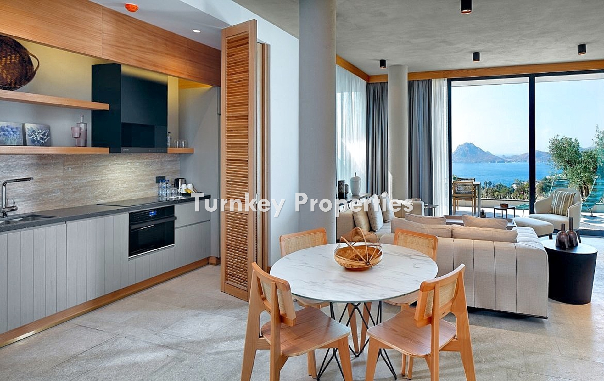 Yalıkavak'ta Satılık 6+1 Lüks Villa, Marina Manzaralı ve Özel Havuzlu