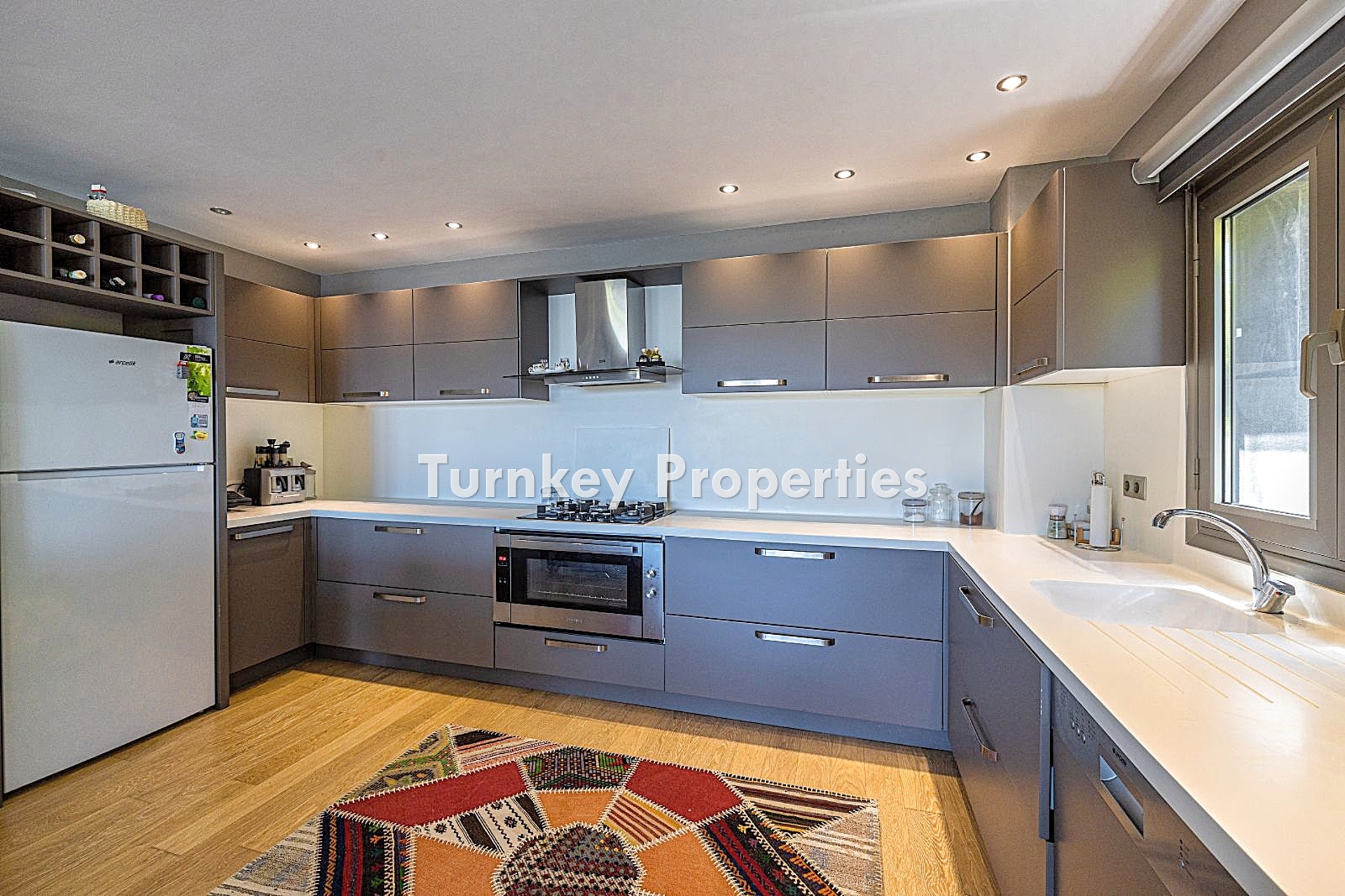 Bodrum, Yalıkavak'ta Deniz Manzaralı, Özel Havuzlu 5+1 Satılık