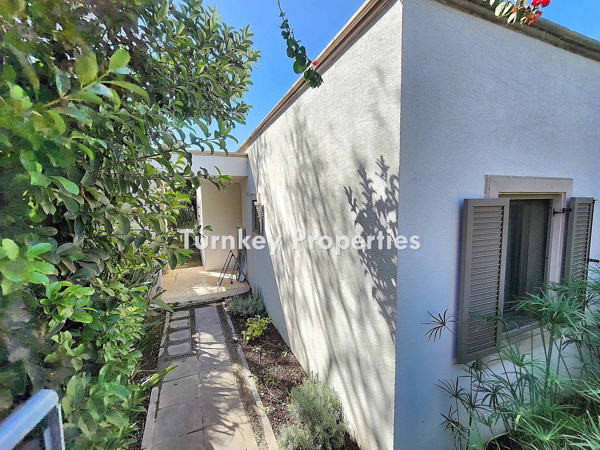 Bodrum Yalıkavak Satılık Villa Bahçeli Özel Havuzlu Ferah Yaşam