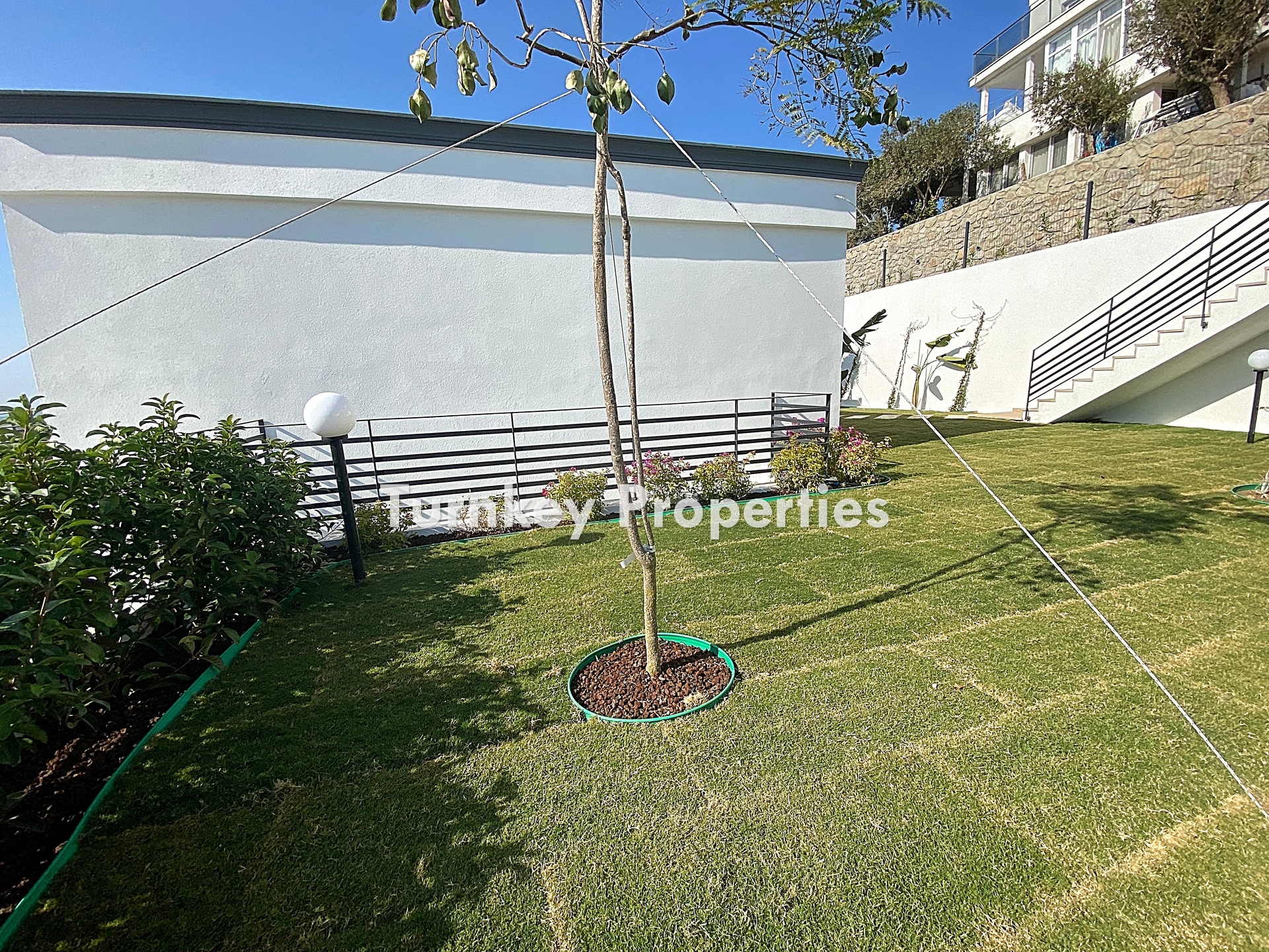 Yalıkavak Satılık Villa Özel Havuzlu Bahçeli Site İçinde Konum