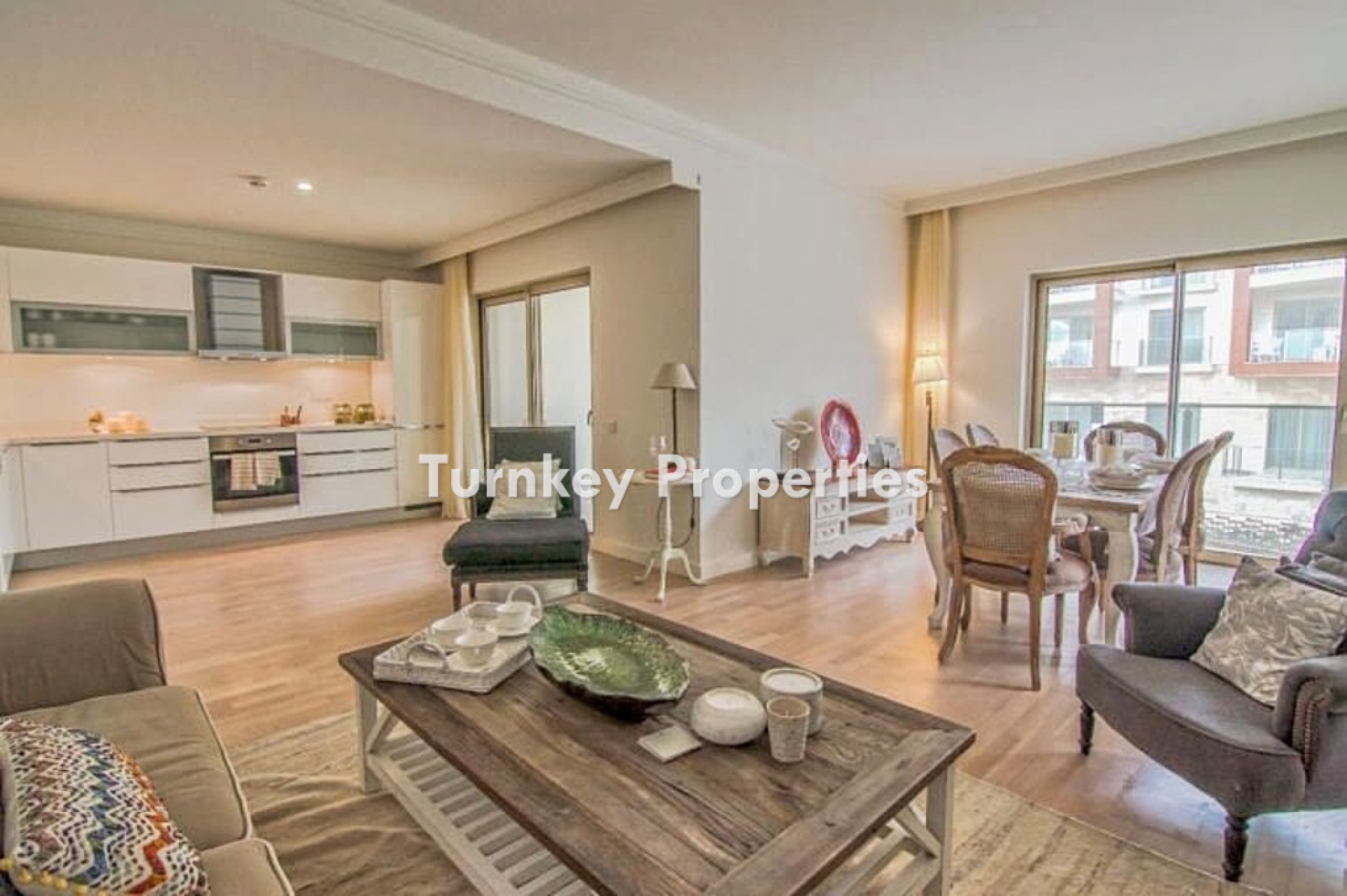 Kadıkalesi Satılık Denize Sıfır Daire ve Villalar Sahil Erişimli