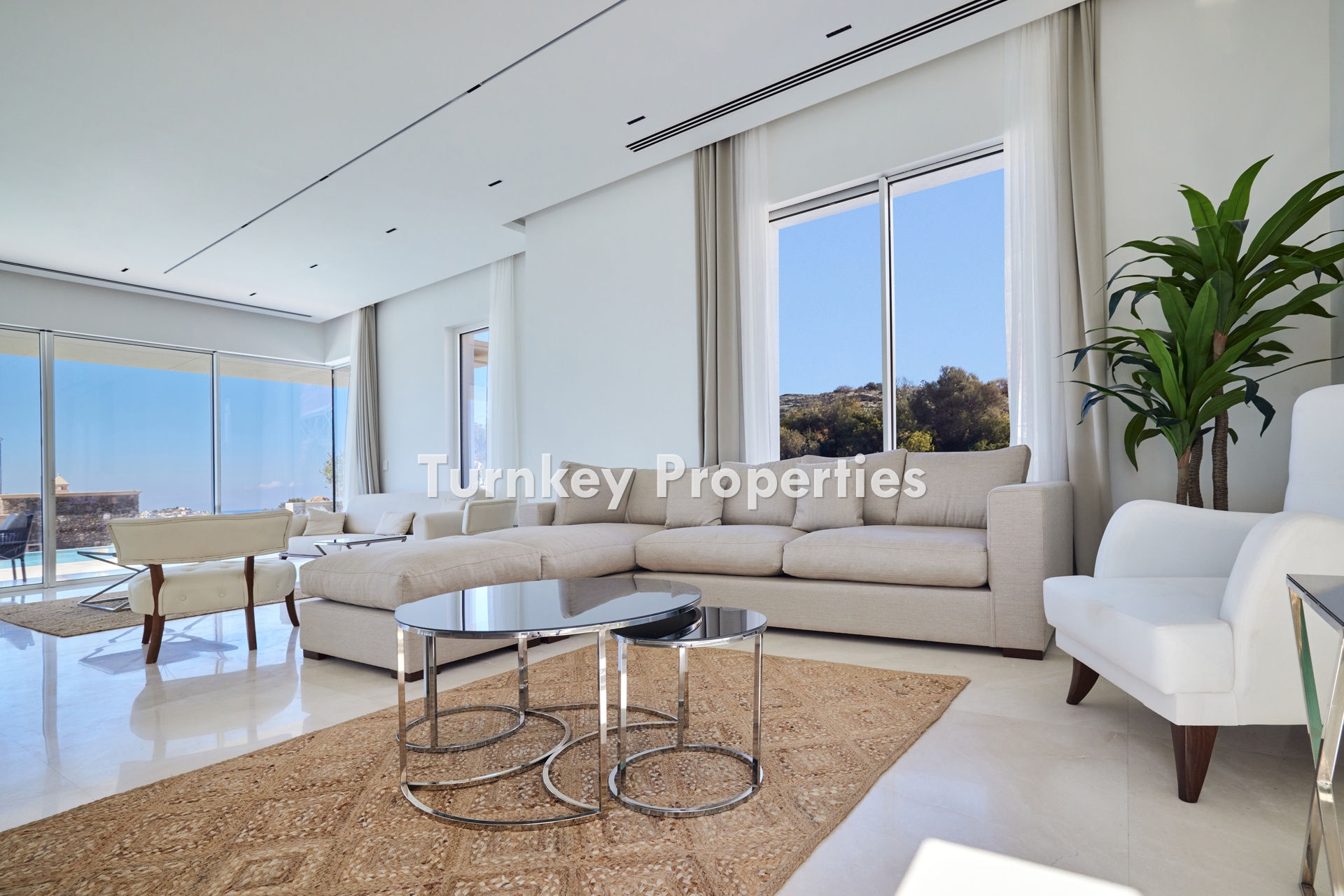 Yalıkavak Satılık Villa Deniz Manzaralı Özel Havuzlu Akıllı Sistem