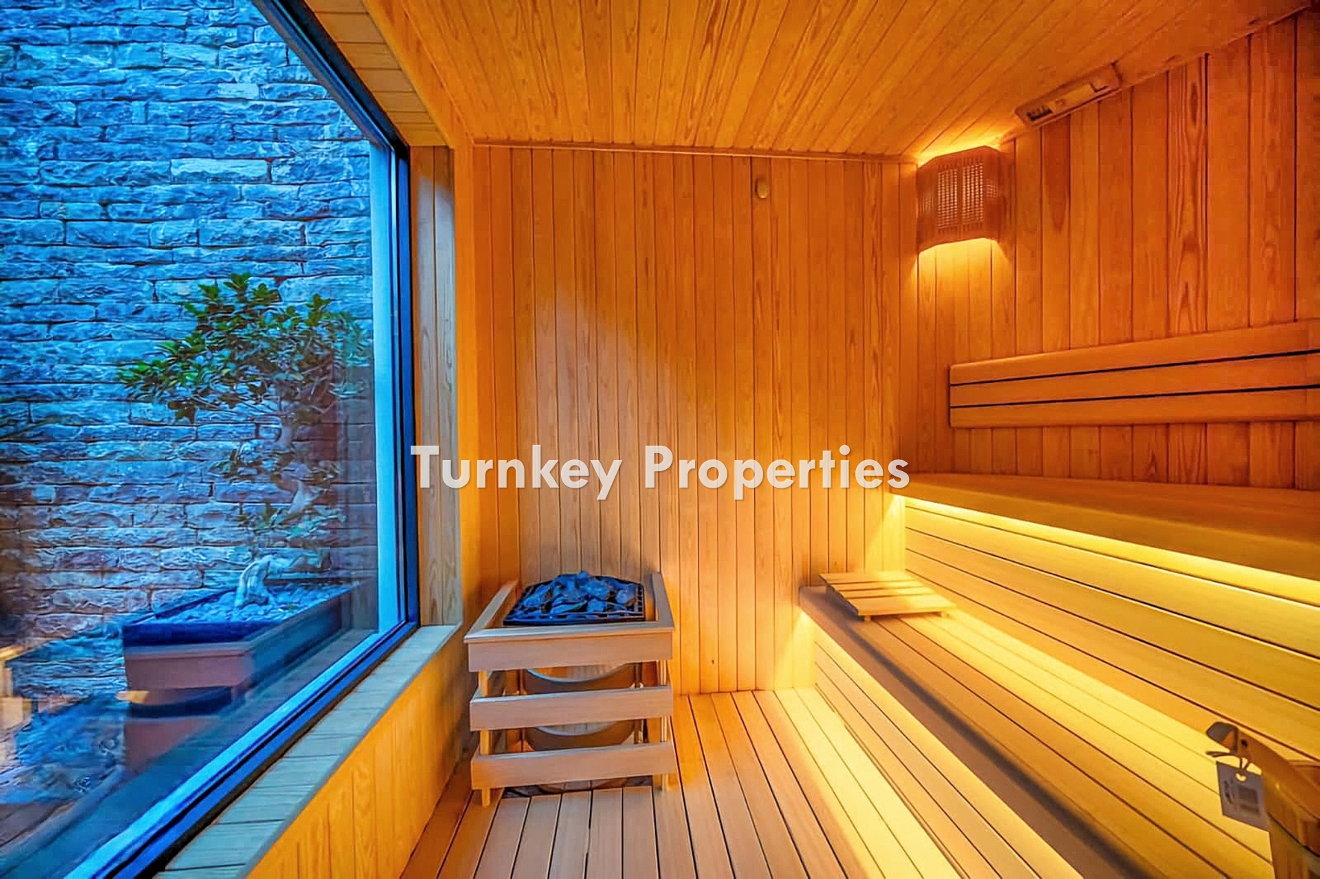 Bodrum Yalıkavak'ta Marina Manzaralı Satılık Müstakil Özel Villa