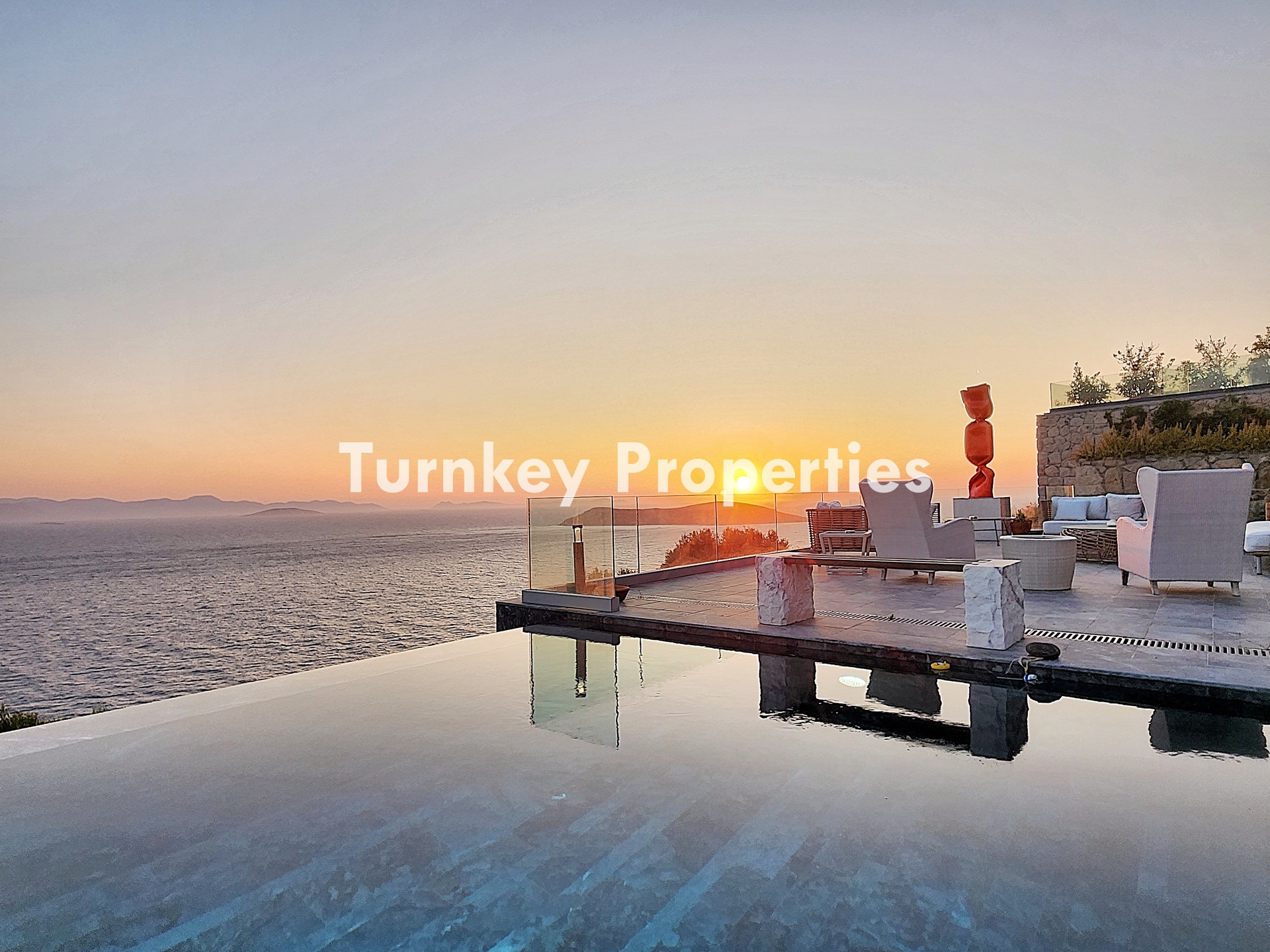 Bodrum Gümüşlük Satılık Villa Yunan Adaları ve Gün Batımı Manzara