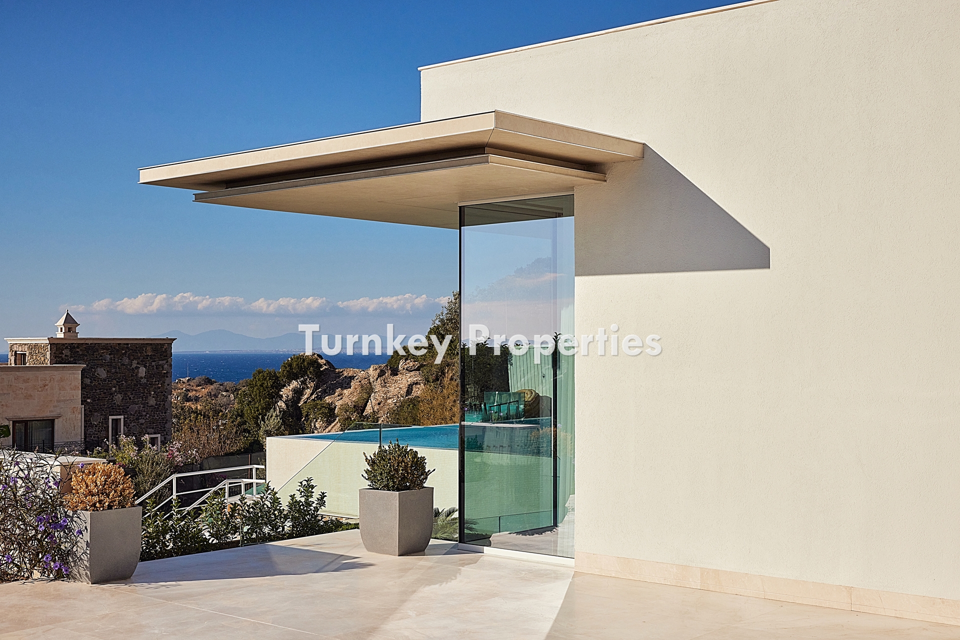 Yalıkavak Satılık Villa Deniz Manzaralı Özel Havuzlu Akıllı Sistem