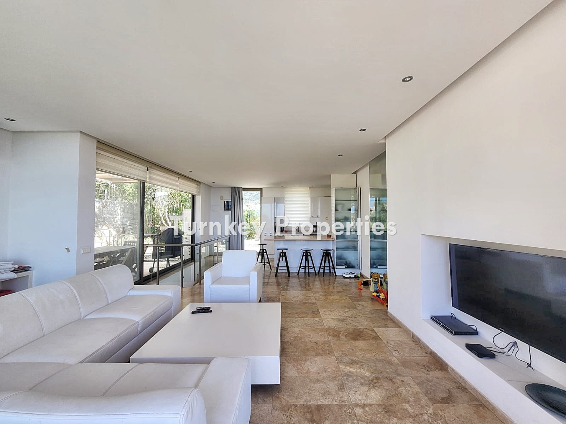 Yalıkavak'ta Satılık 3+1 Villa,  Özel Havuzlu, Bahçeli ve Deniz Manzaralı