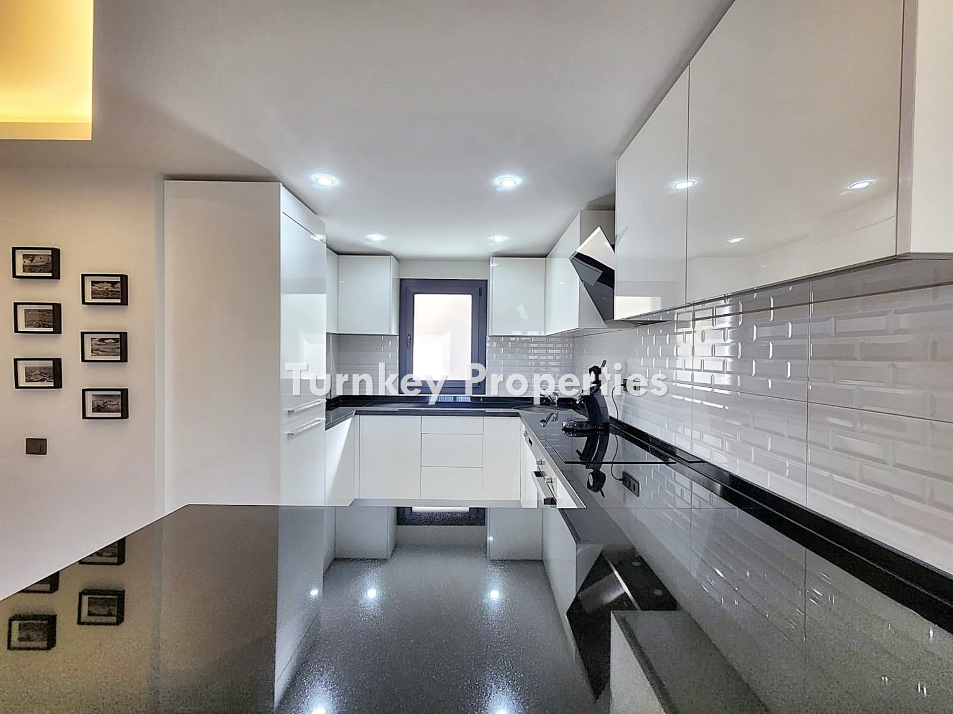 Dörttepe Dream Village Satılık Bahçeli Dubleks Villa Site İçinde