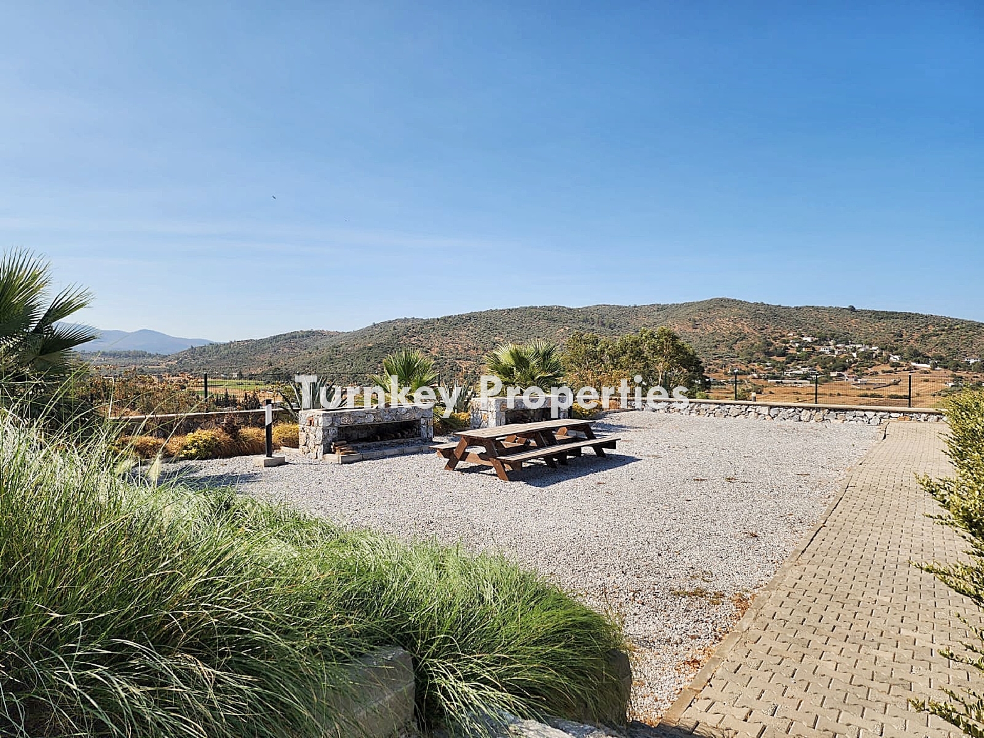 Dörttepe Dream Village Satılık Bahçeli Dubleks Villa Site İçinde