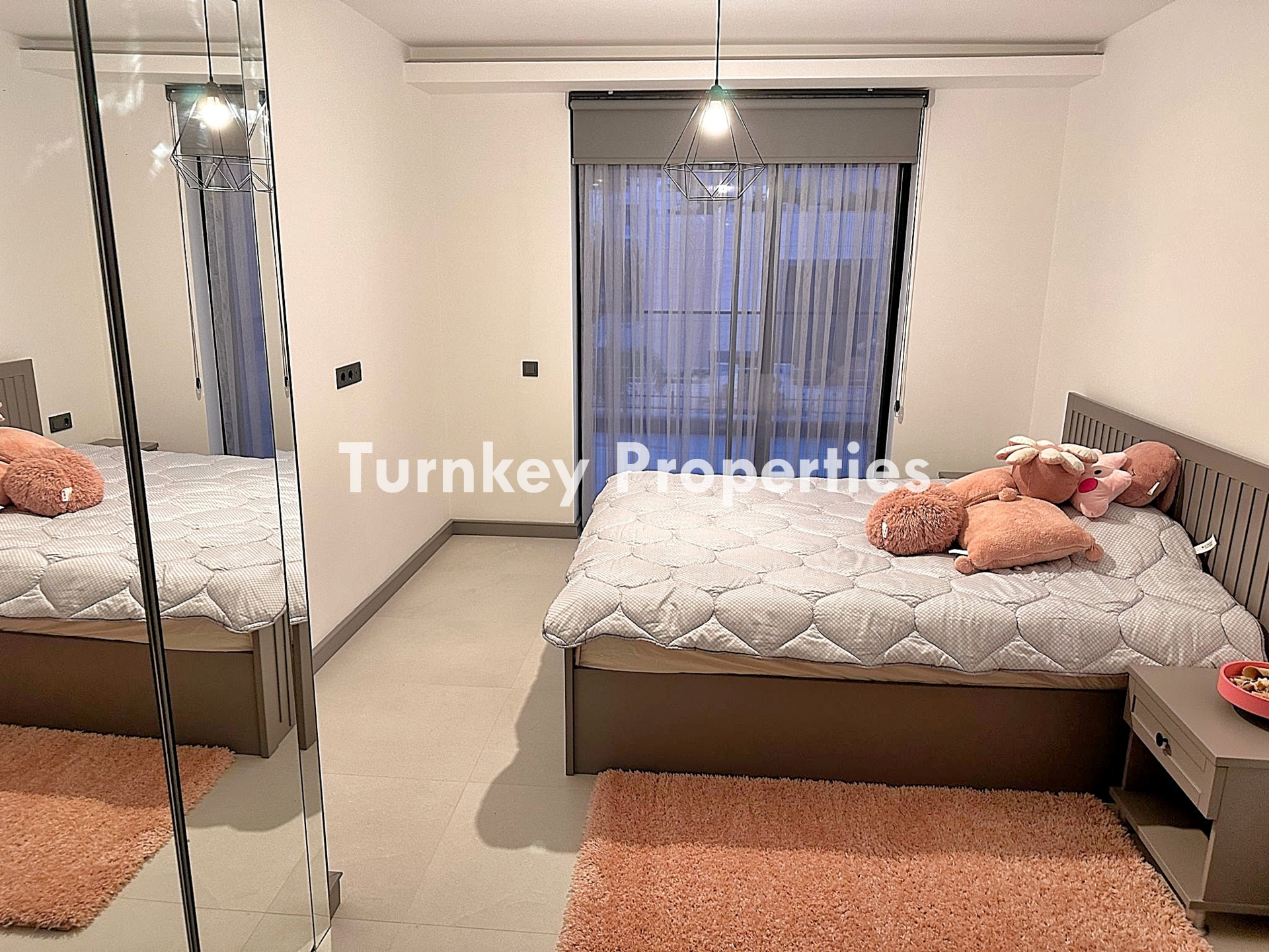 Bitez Satılık Villa Özel Havuzlu Denize Yakın Modern Tasarımlı