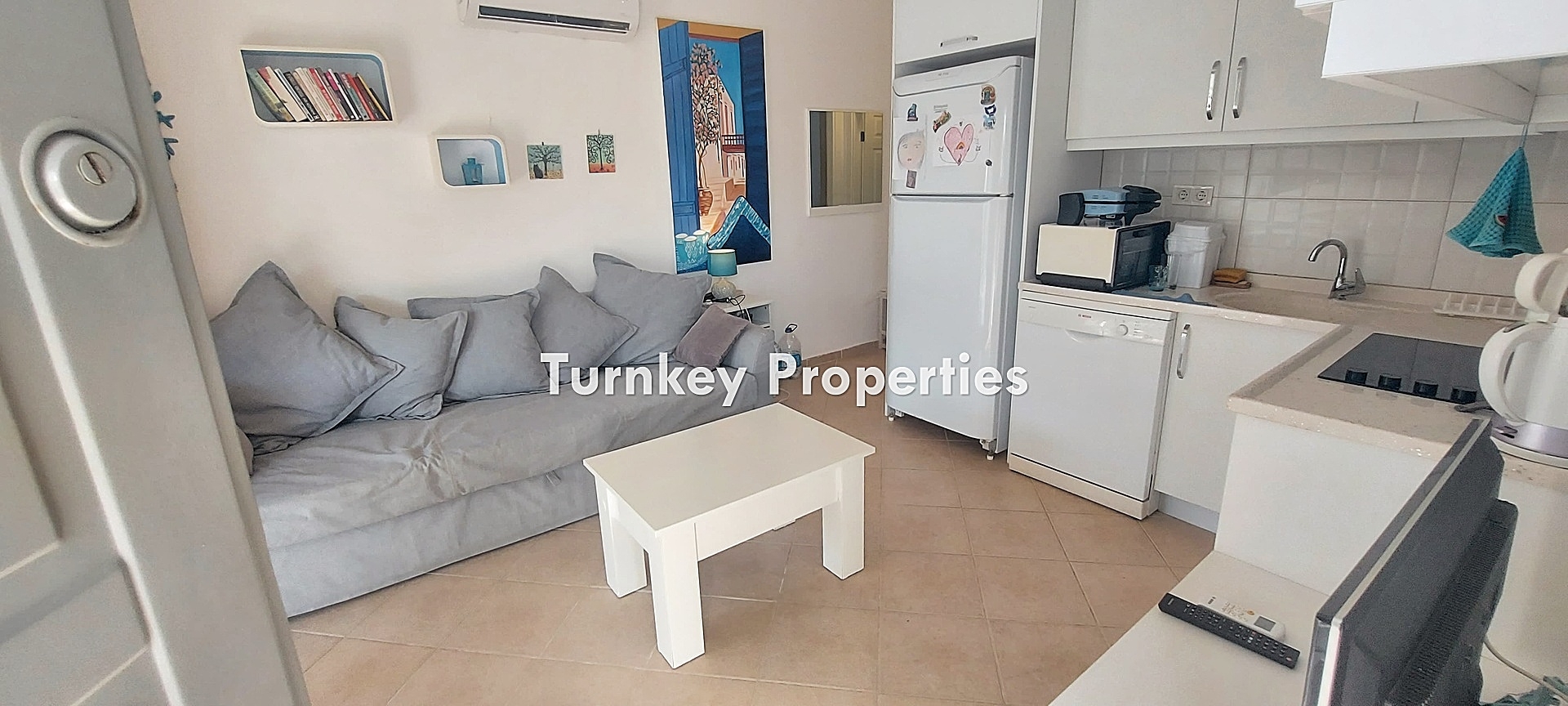 Dörttepe Satılık Daire Site İçinde Eşyalı Havuzlu Konforlu