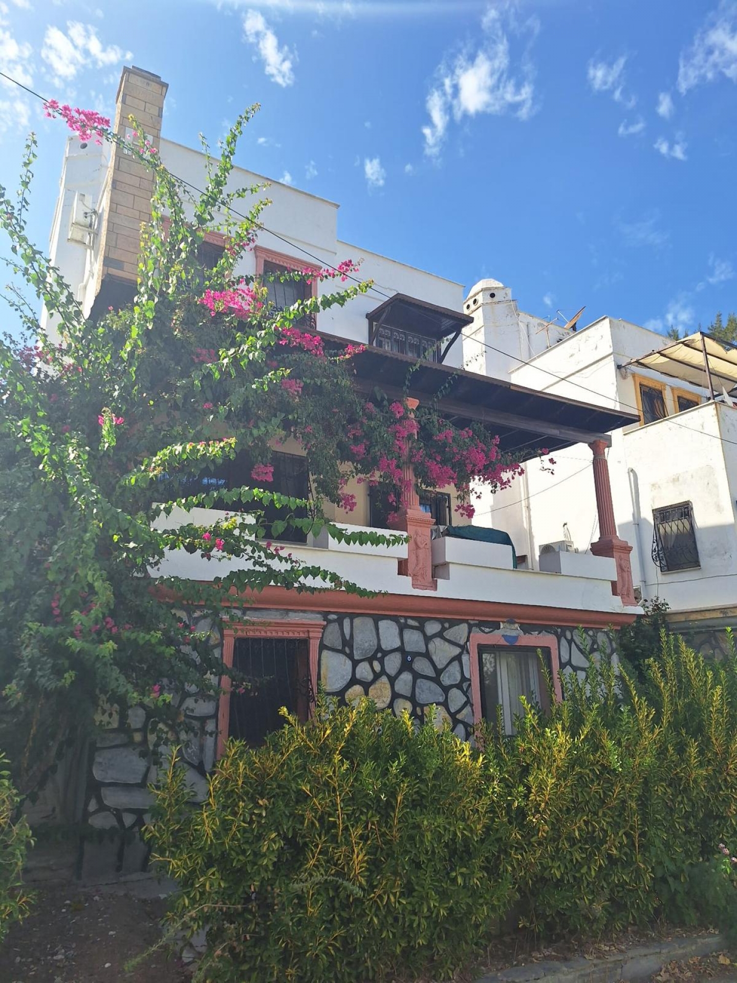 Gümbet Satılık Daire ve Dubleks Bağımsız Girişli Teraslı Merkezi