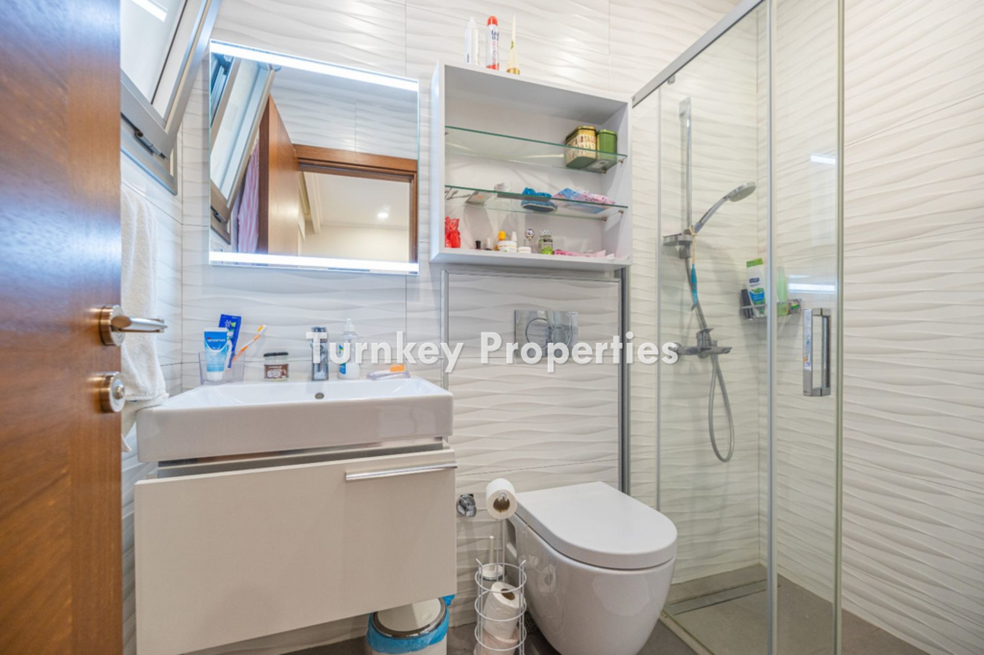 Bodrum Konacık'ta Satılık Lüks Villa, 4+1 Özel Havuzlu, Bahçeli