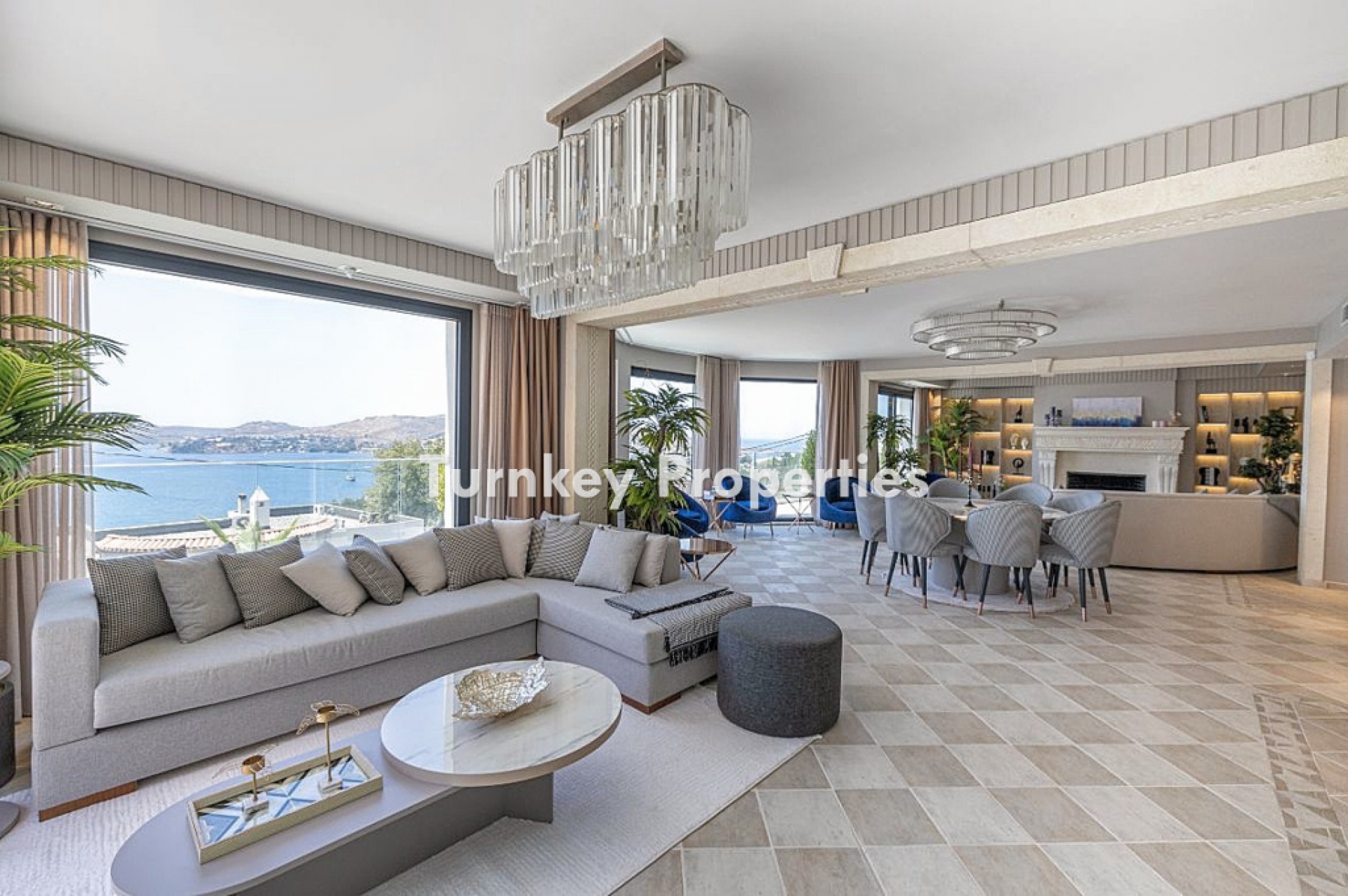 Yalıkavak Satılık Villa Geniş Yaşam Alanlı Marina Manzaralı