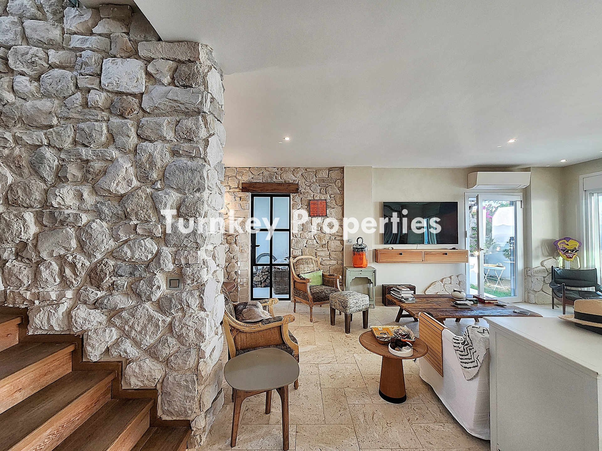 Bodrum Gümüşlük Satılık Villa Yunan Adaları ve Gün Batımı Manzara