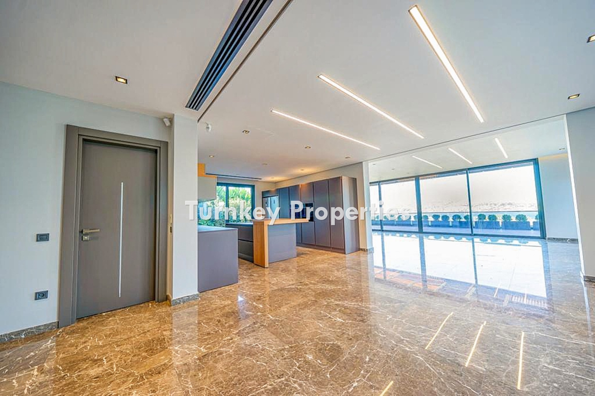 Bodrum Yalıkavak'ta Marina Manzaralı Satılık Müstakil Özel Villa