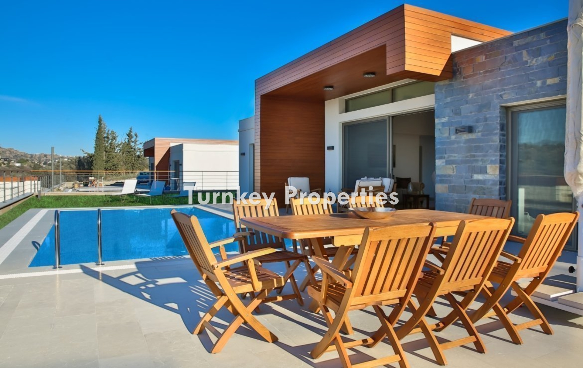 Yalıkavak Merkez Satılık Villa Deniz Manzaralı Özel Havuzlu Bahçe