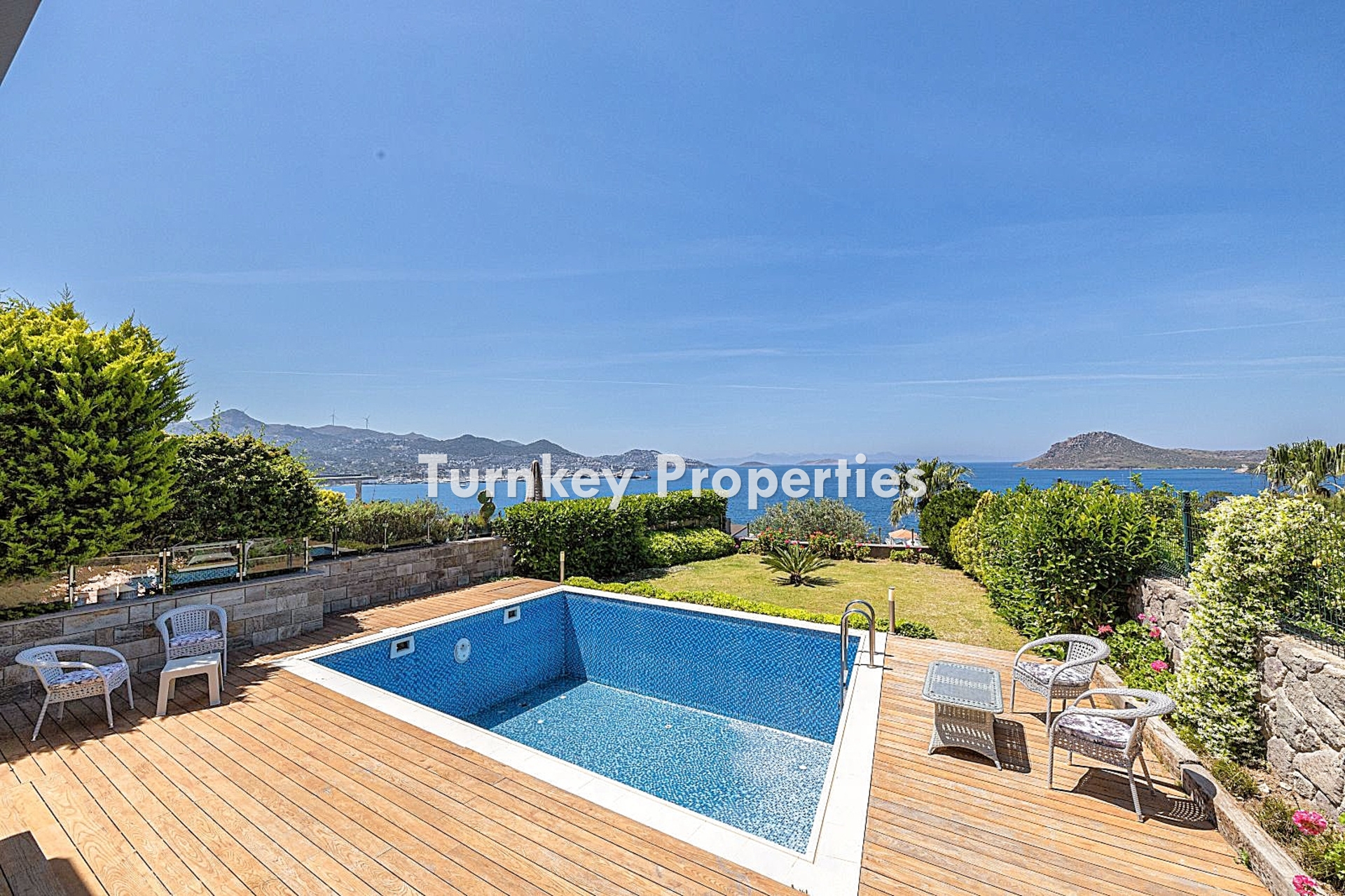Bodrum, Yalıkavak'ta Deniz Manzaralı, Özel Havuzlu 5+1 Satılık
