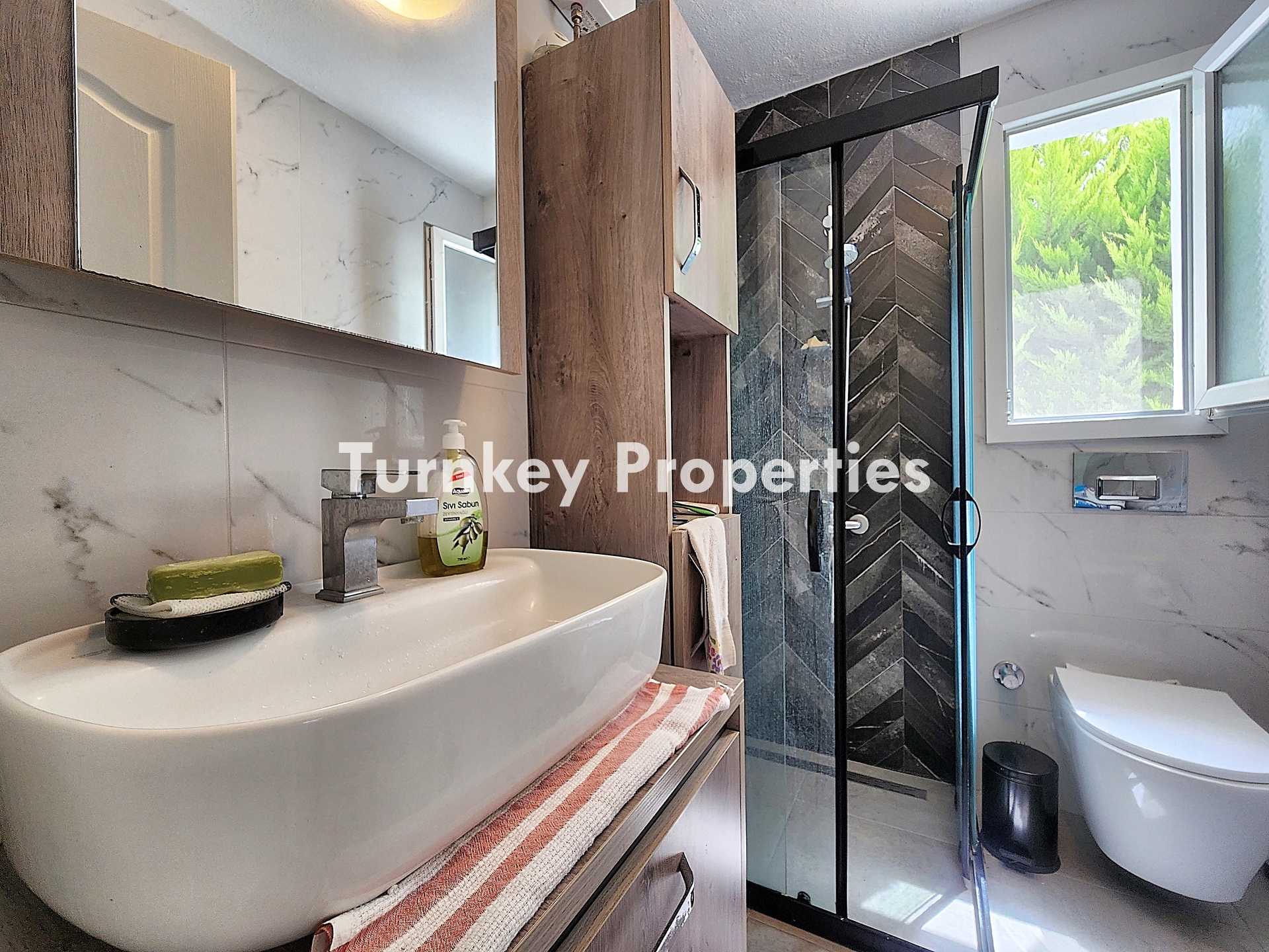 Yalıkavak Merkez Sezonluk Kiralık Daire | Full Eşyalı, Bahçe Katı