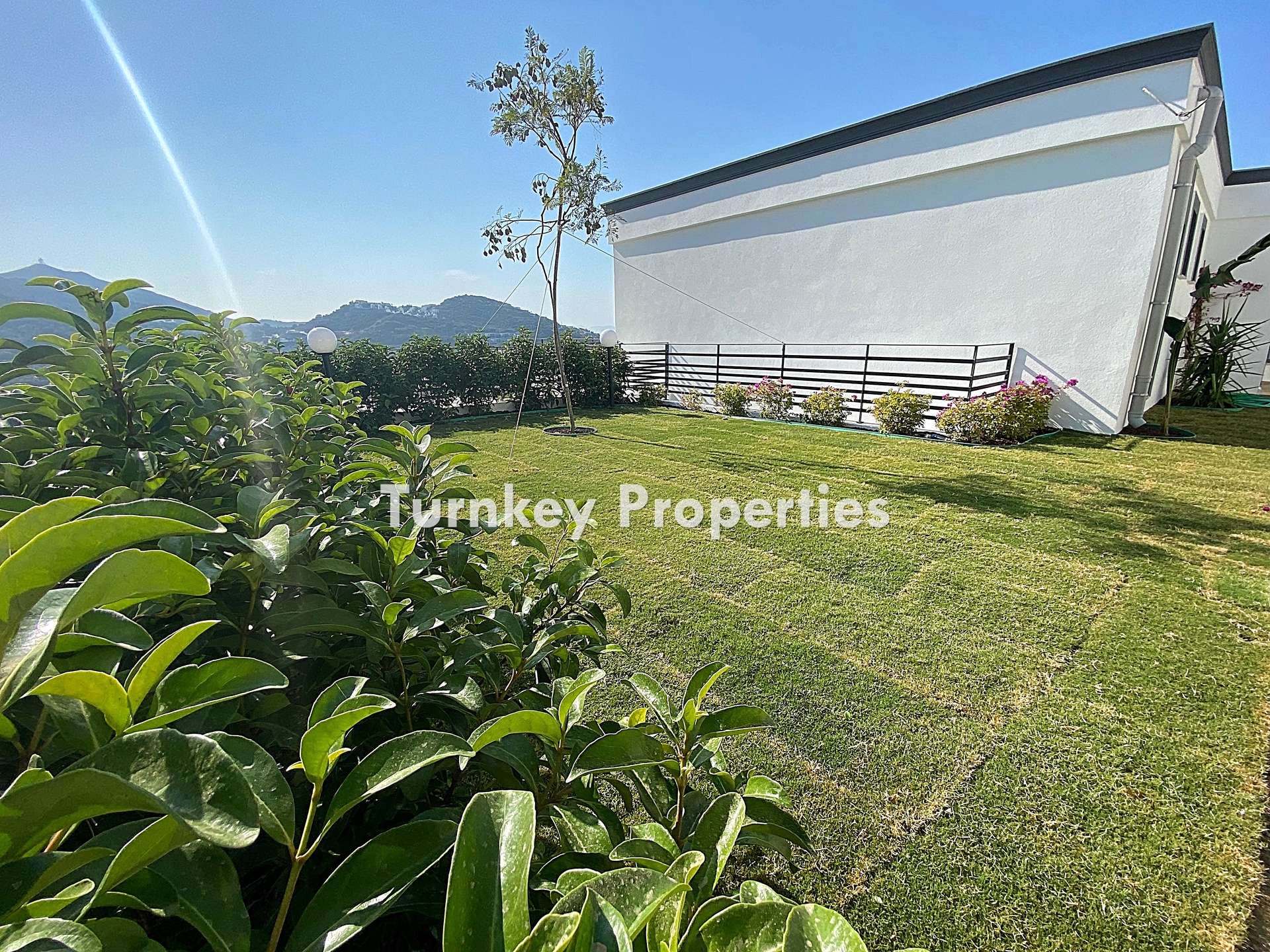 Yalıkavak Satılık Villa Özel Havuzlu Bahçeli Site İçinde Konum