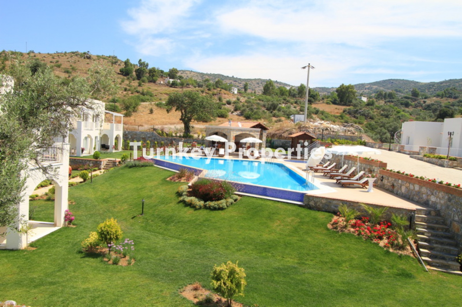 Dörttepe'de Satılık Bahçe Katı – Doğa ile İç İçe Yaşam, Yüksek Kira Getirisi