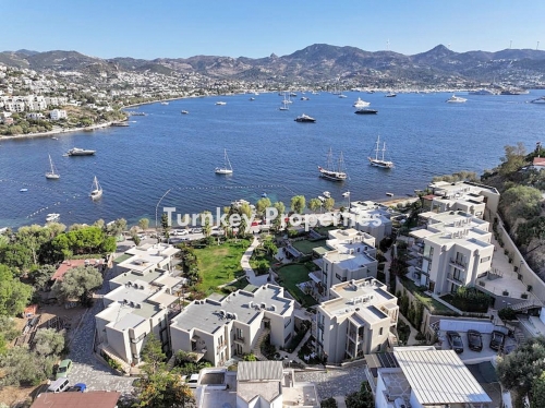 Yalıkavak Küdür Satılık Daire Denize Sıfır Geniş Bahçeli Site